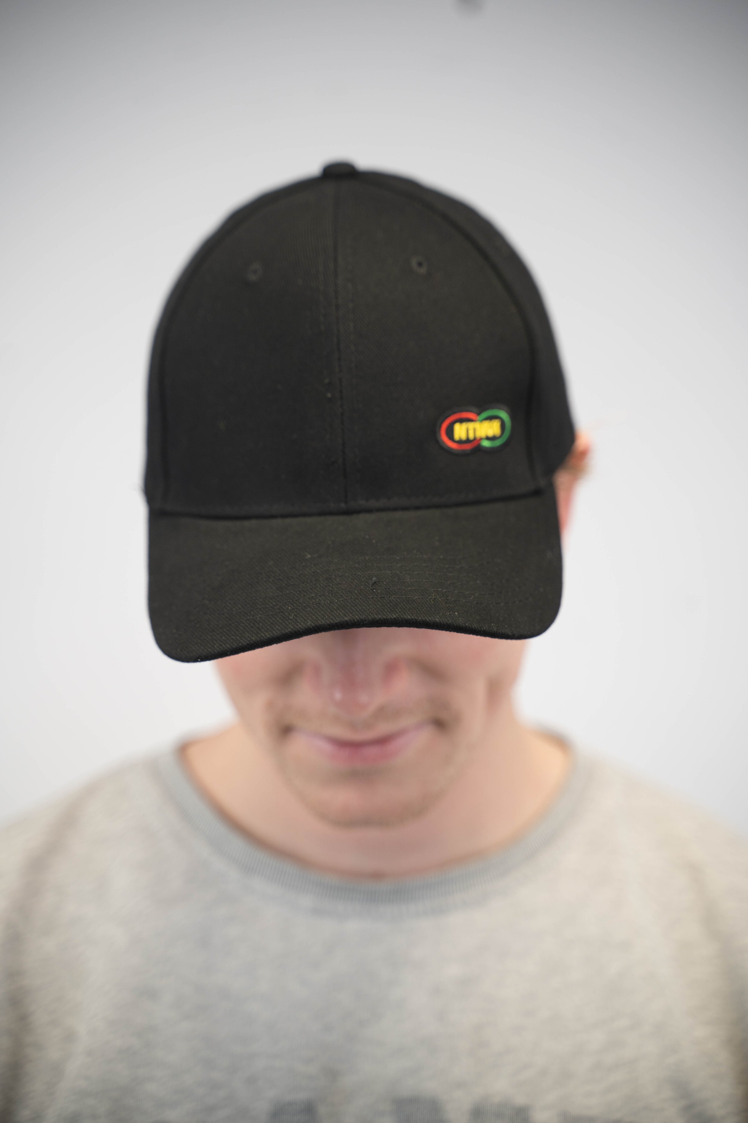 2025-11-16_Hans Kvam_Merch-64.jpg