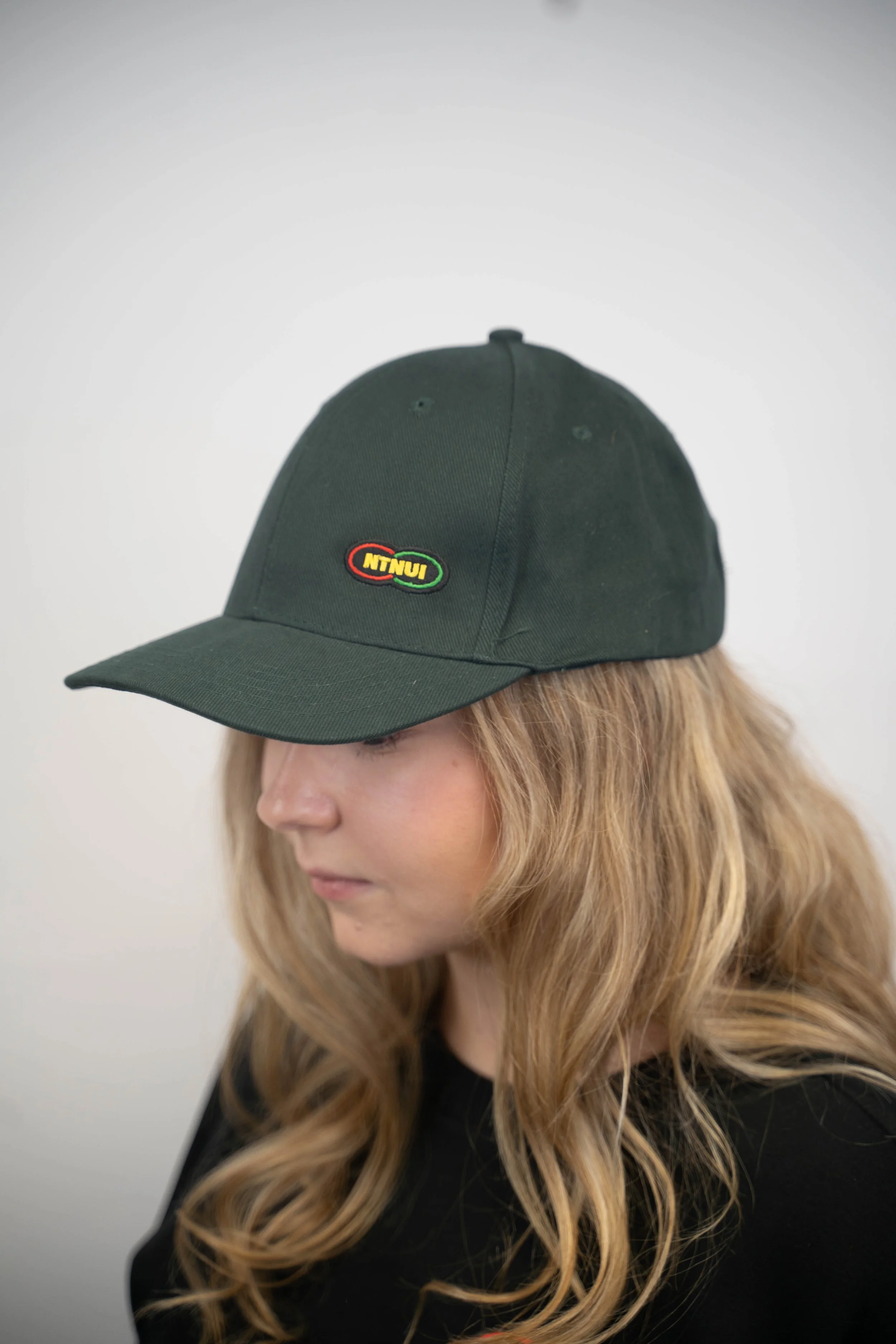 2025-11-16_Hans Kvam_Merch-52.jpg