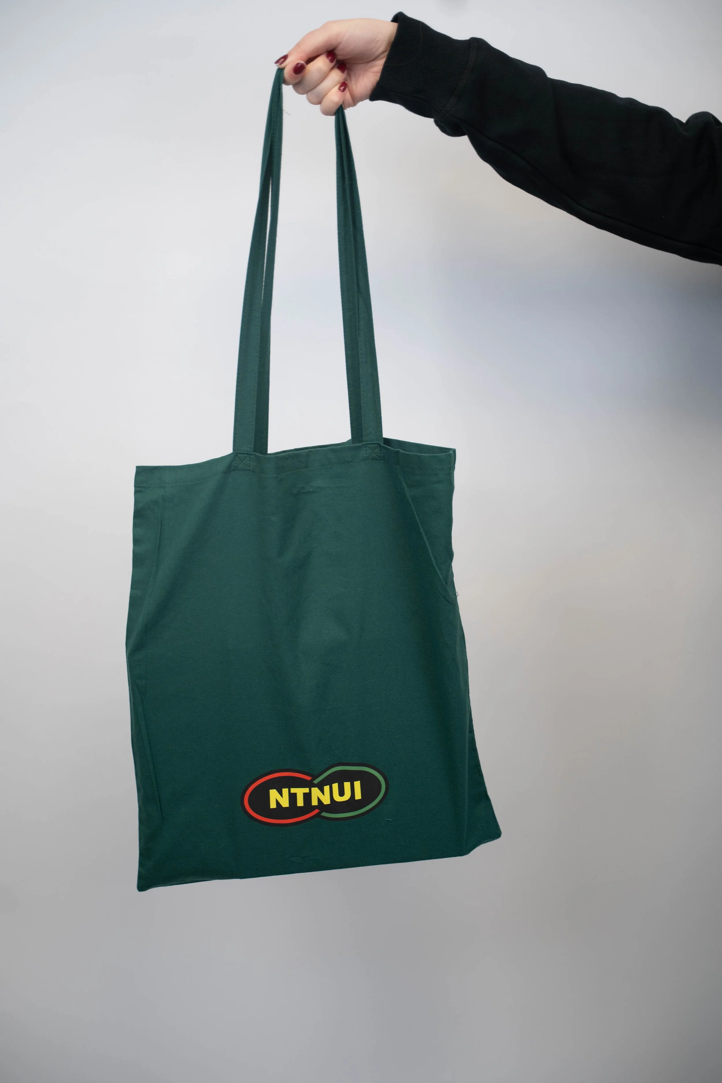 2025-11-16_Hans Kvam_Merch-37.jpg