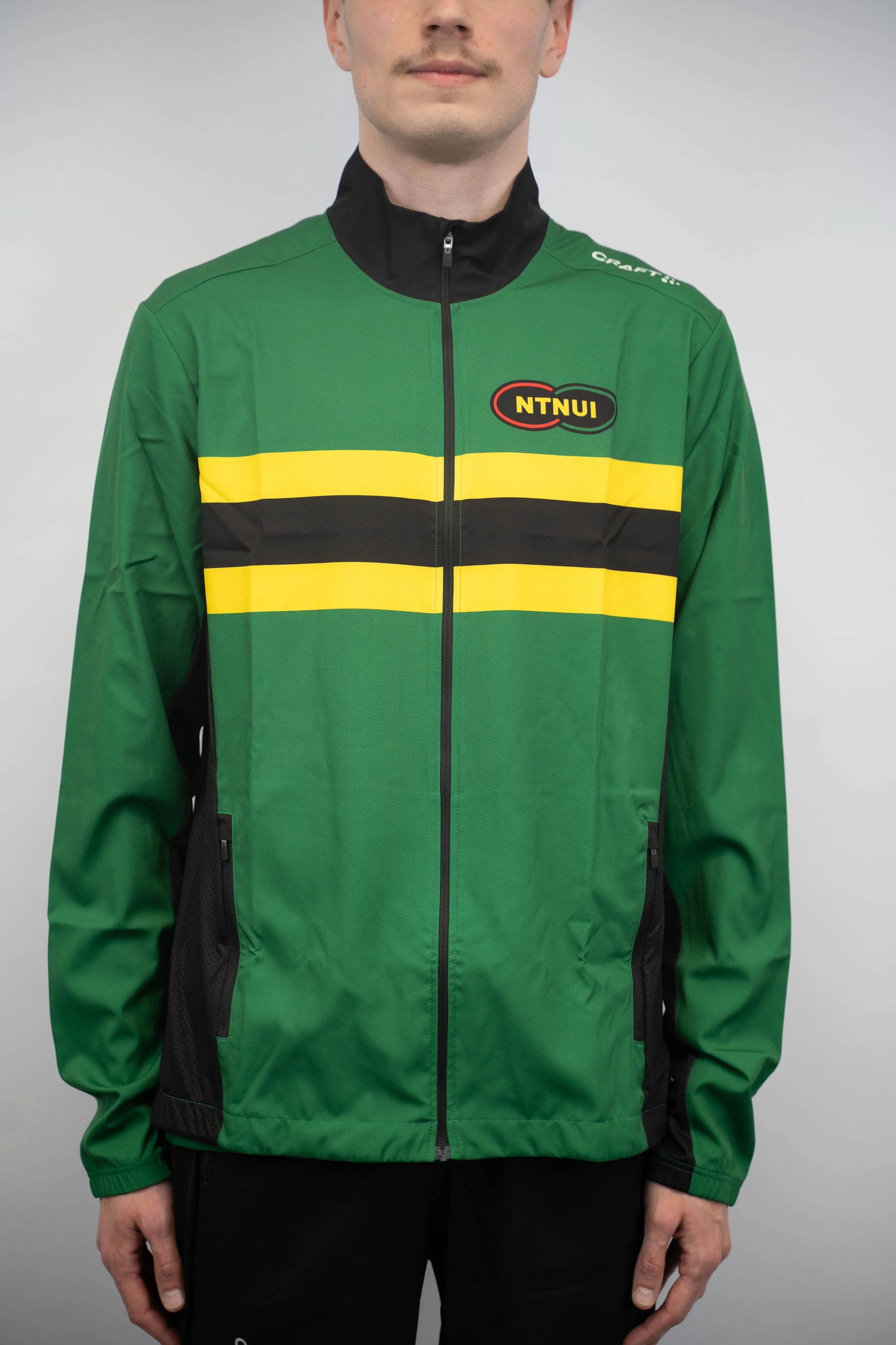 2025-11-16_Hans Kvam_Merch-82.jpg