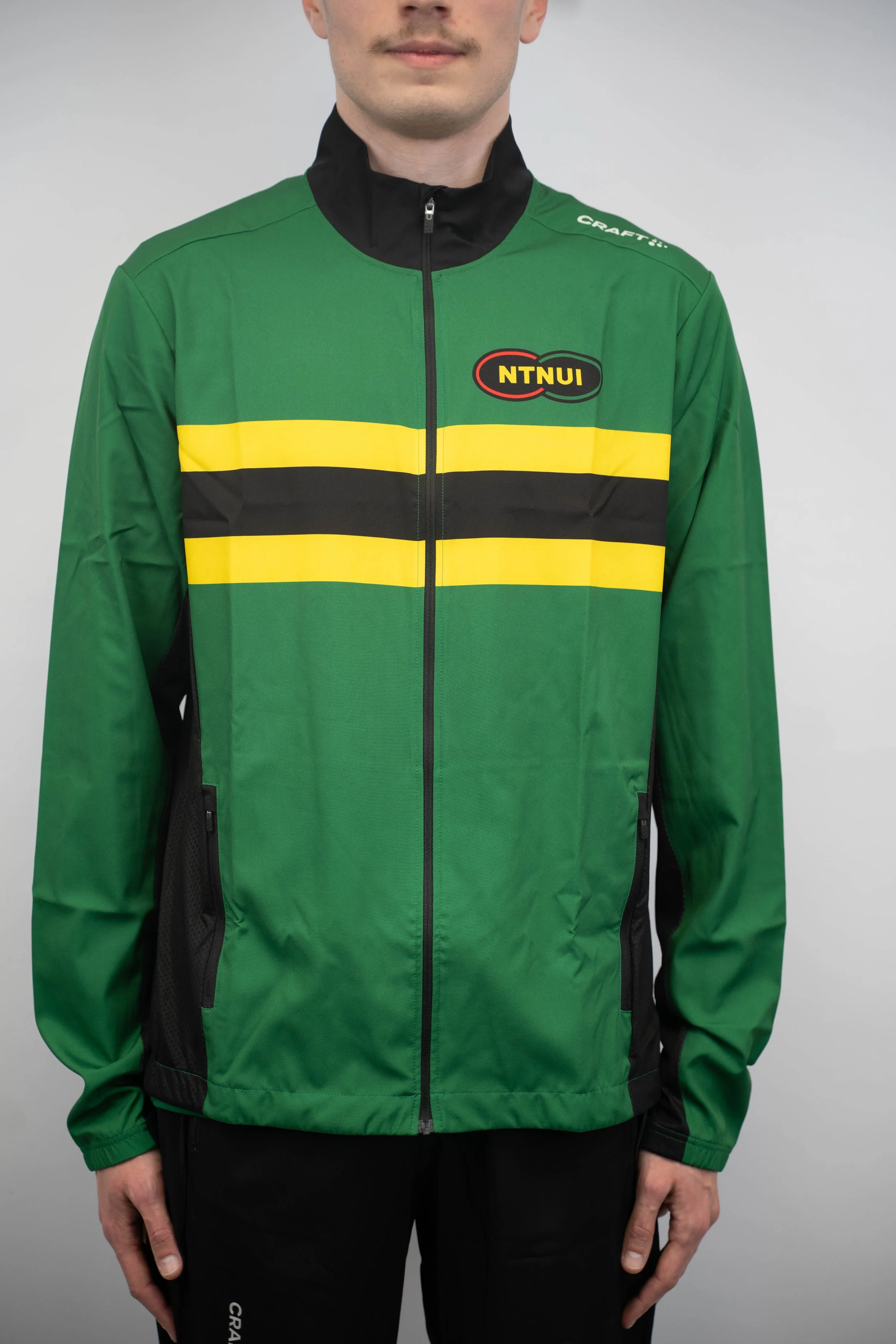 2025-11-16_Hans Kvam_Merch-83.jpg