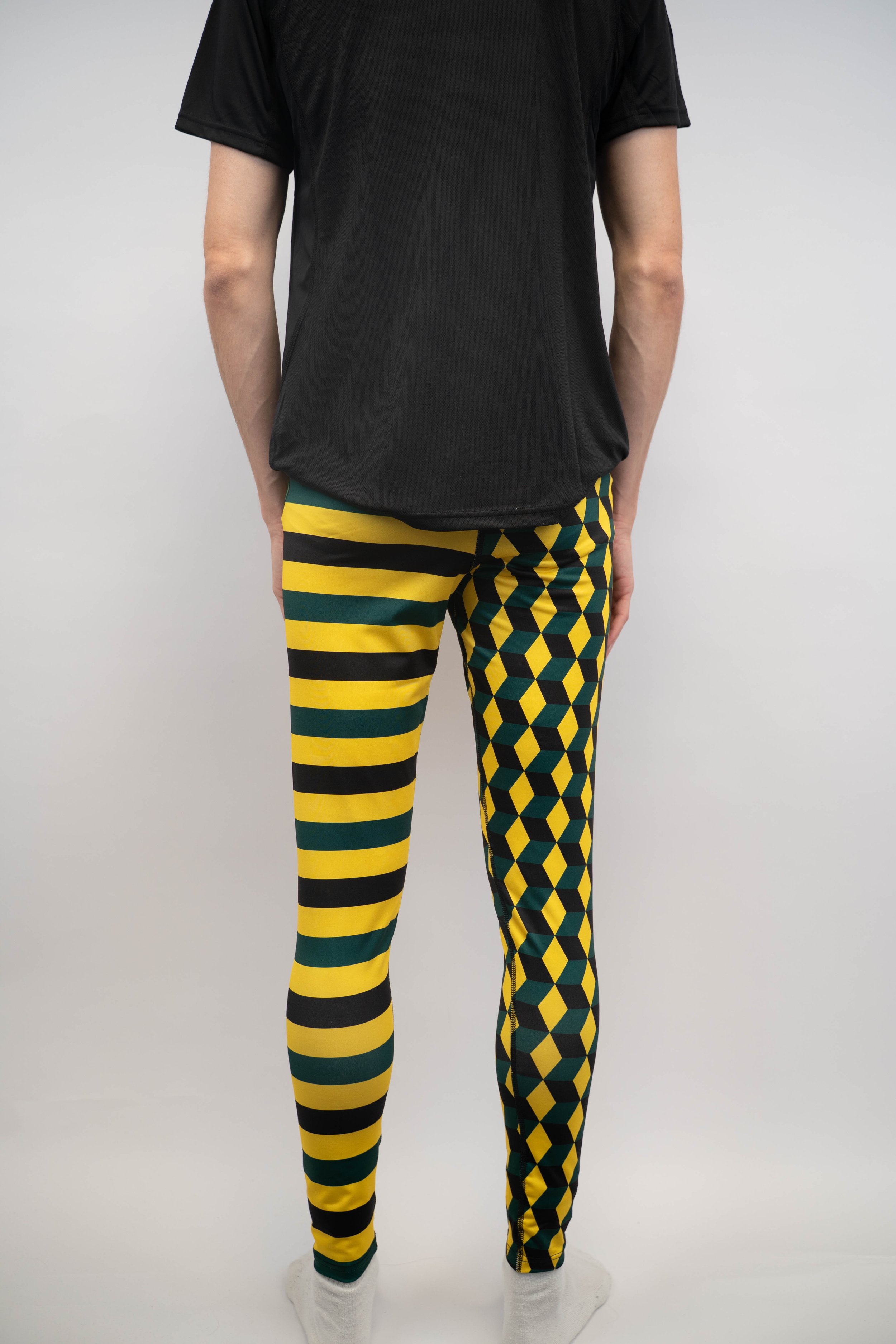 2025-11-16_Hans Kvam_Merch-104.jpg