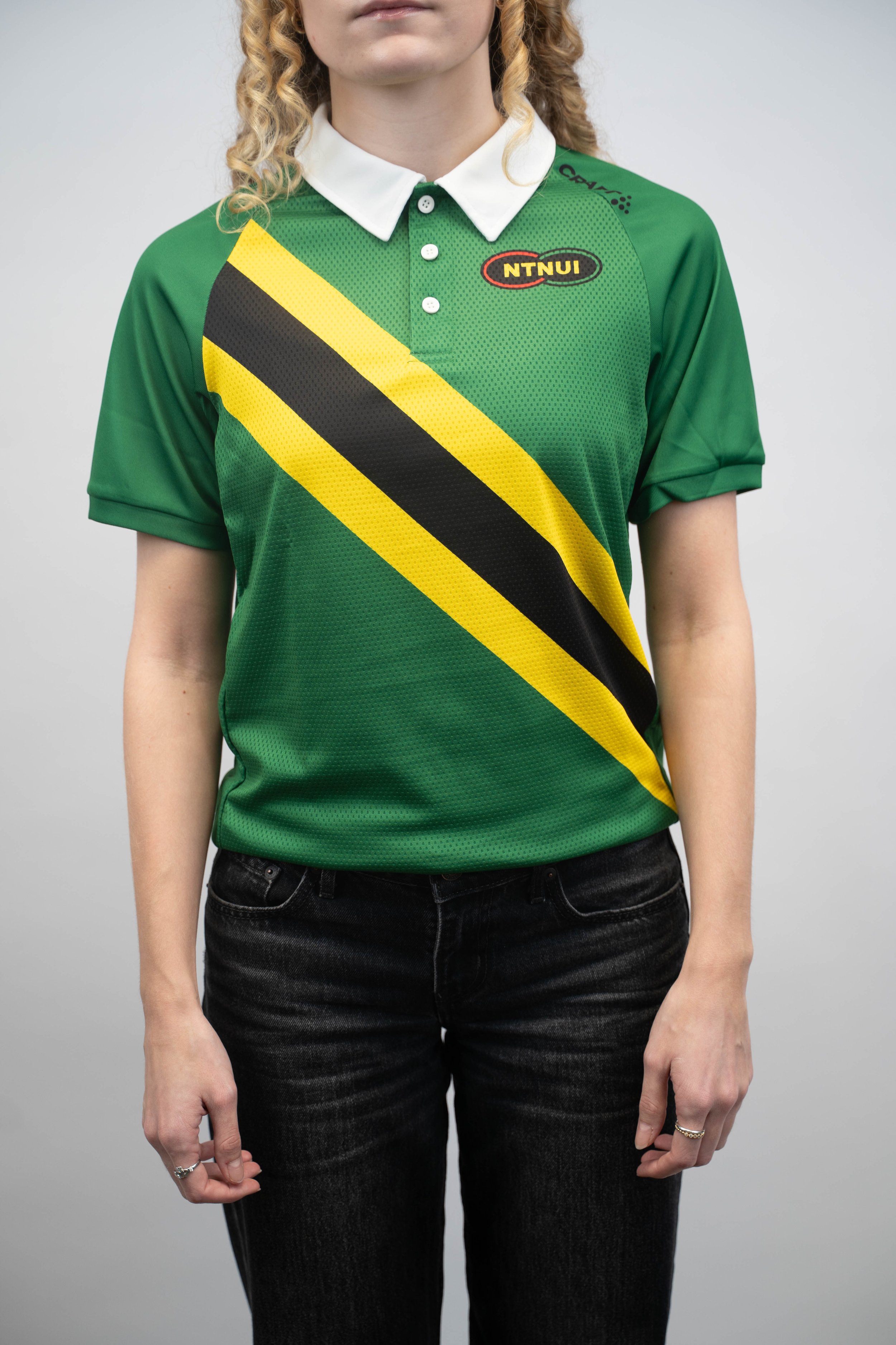 2025-11-16_Hans Kvam_Merch-2.jpg