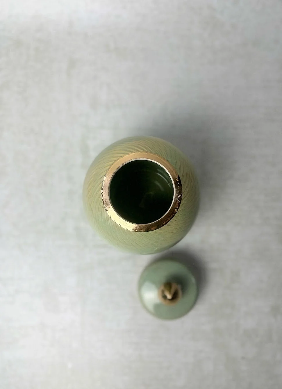 greenjar1.jpg