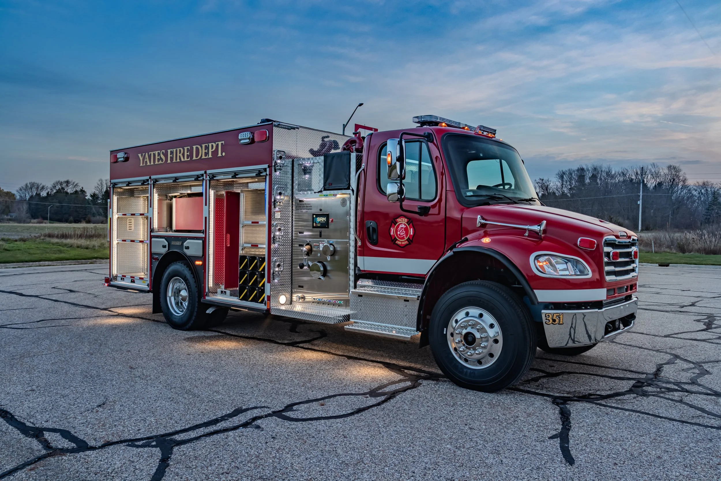 1729  Yates_MI_stock  full (19 of 19).jpg
