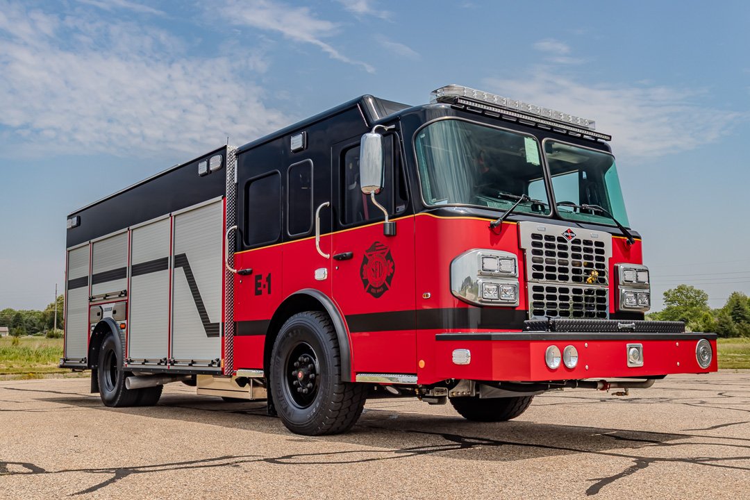 1658 Solon Twp web (14 of 19).jpg