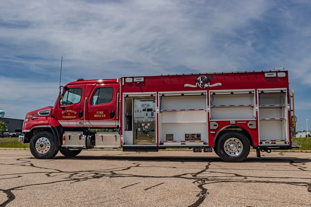 1712 Richmond Twp, MI web-5.jpg
