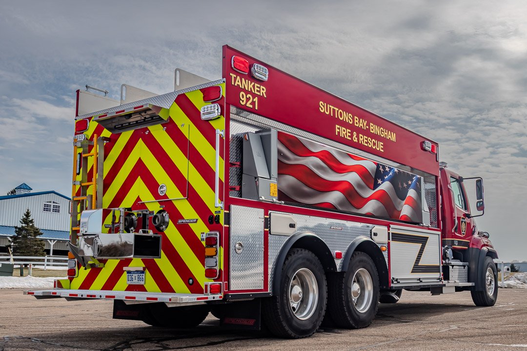 1750 Suttons Bay_MIweb-11.jpg