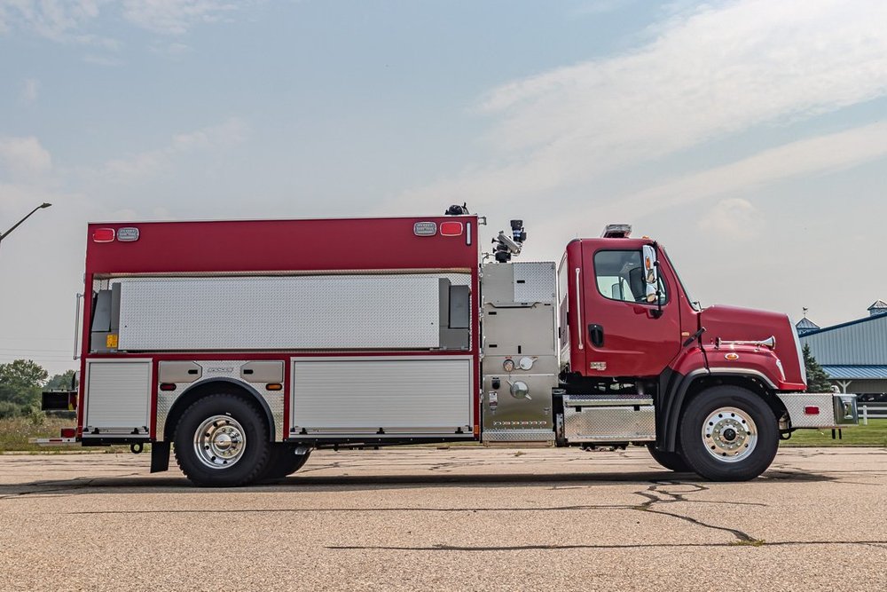 Tankers/Pumper-Tankers — Spencer Fire Trucks - Custom Fire and Rescue ...