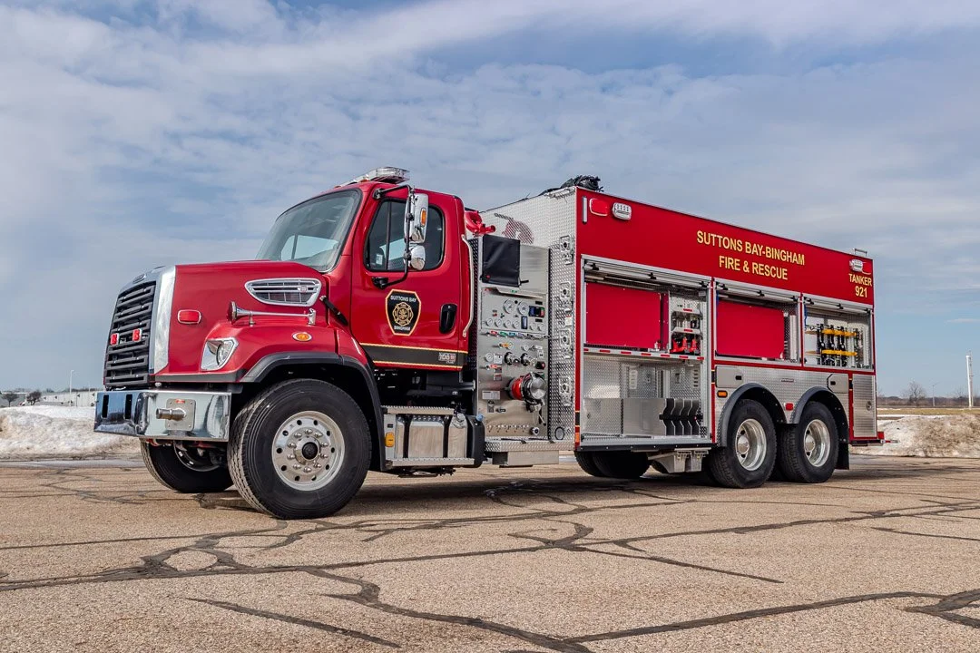 1750 Suttons Bay_MIweb-3.jpg