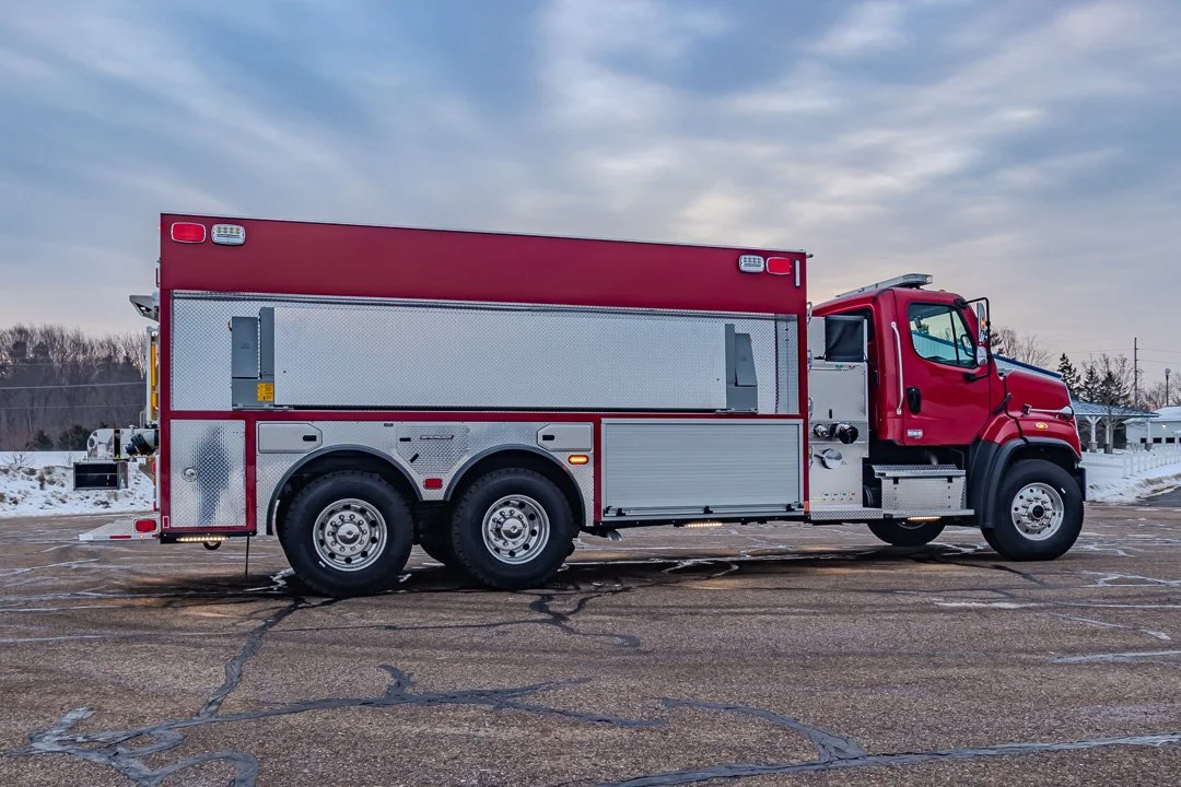 1751 Paradise MI web-16.jpg