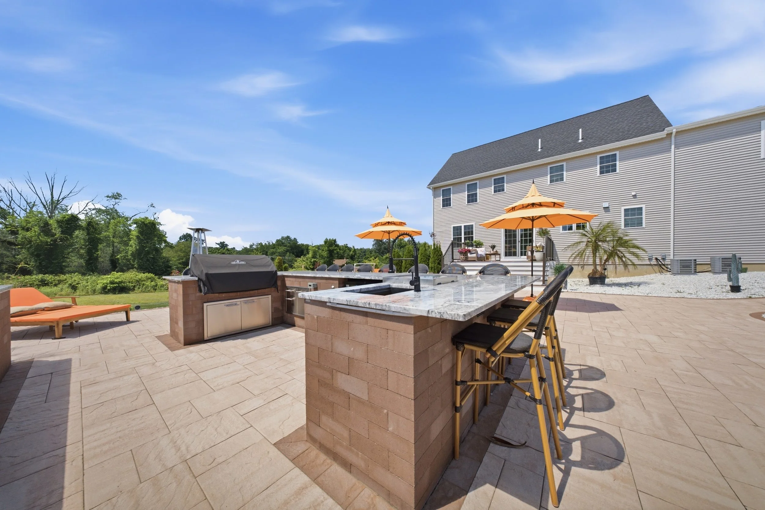 _DSC8638-Legacy_OutdoorKitchen2.jpg