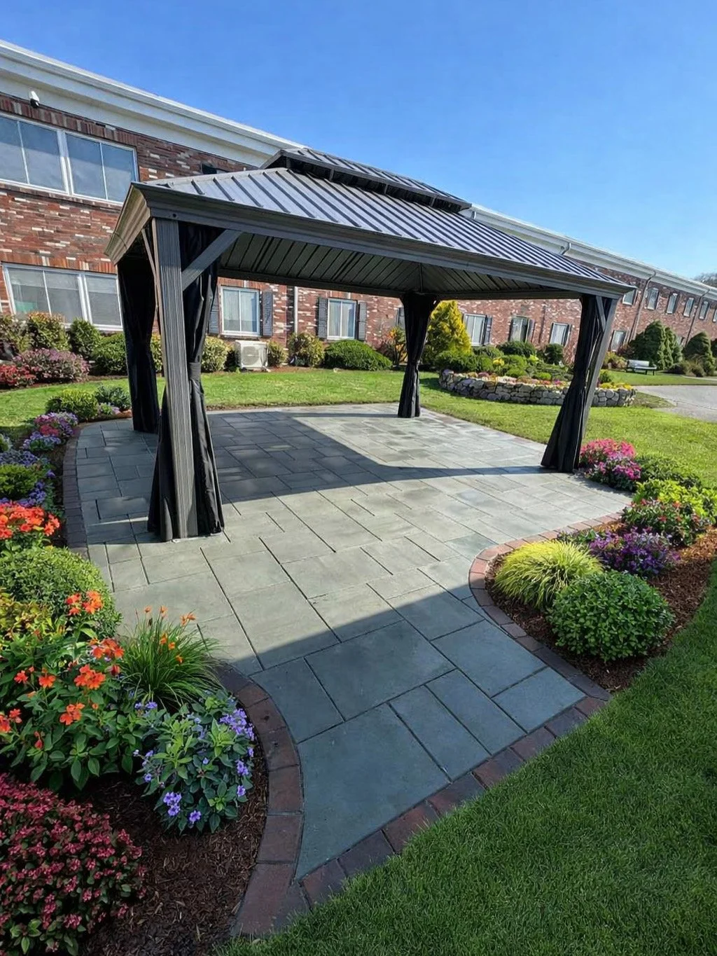 LegacyStoneworks_Patio.Gezebo.JPG