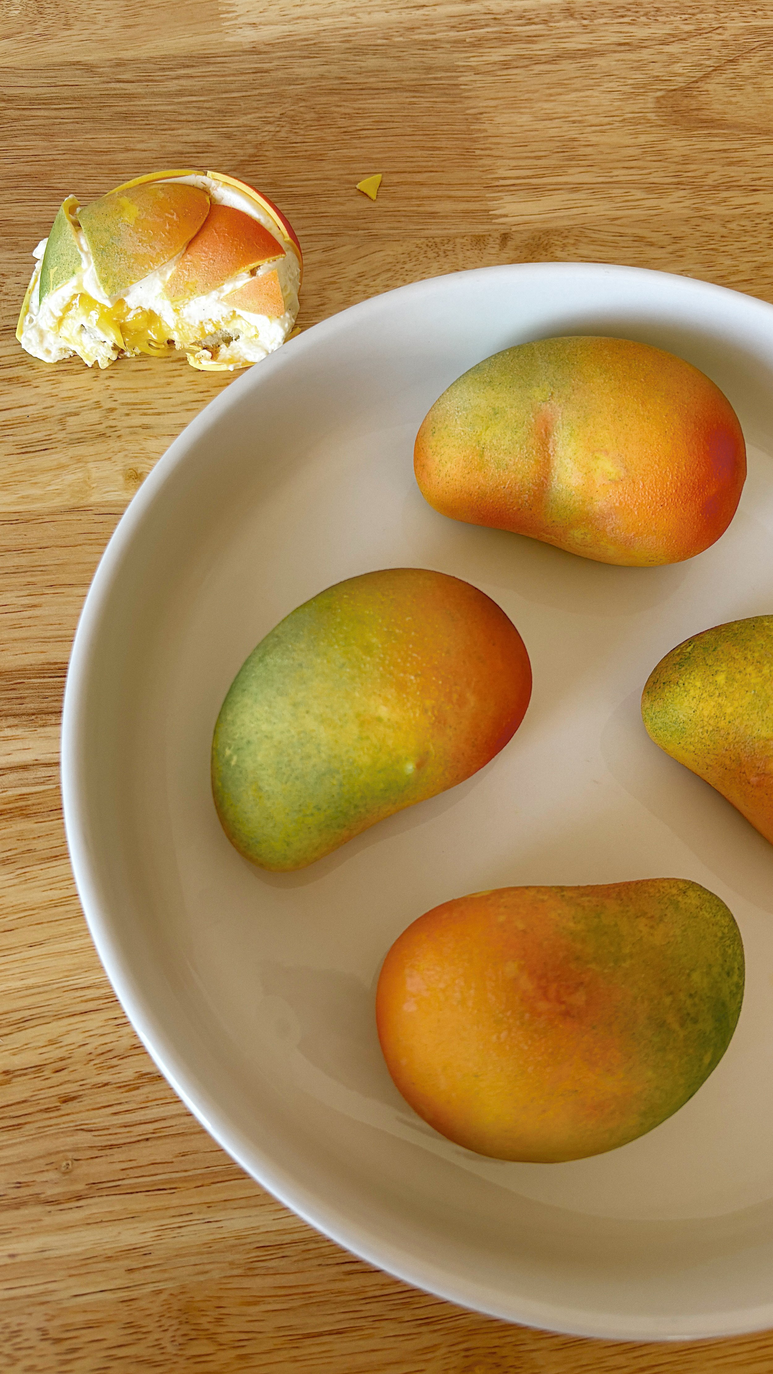 Mango Pastry