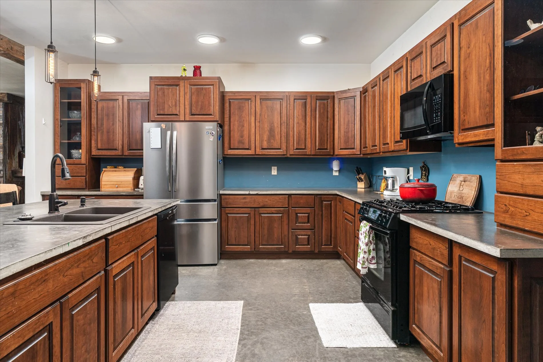 09-812 County Rd NN Viroqua--2.jpg