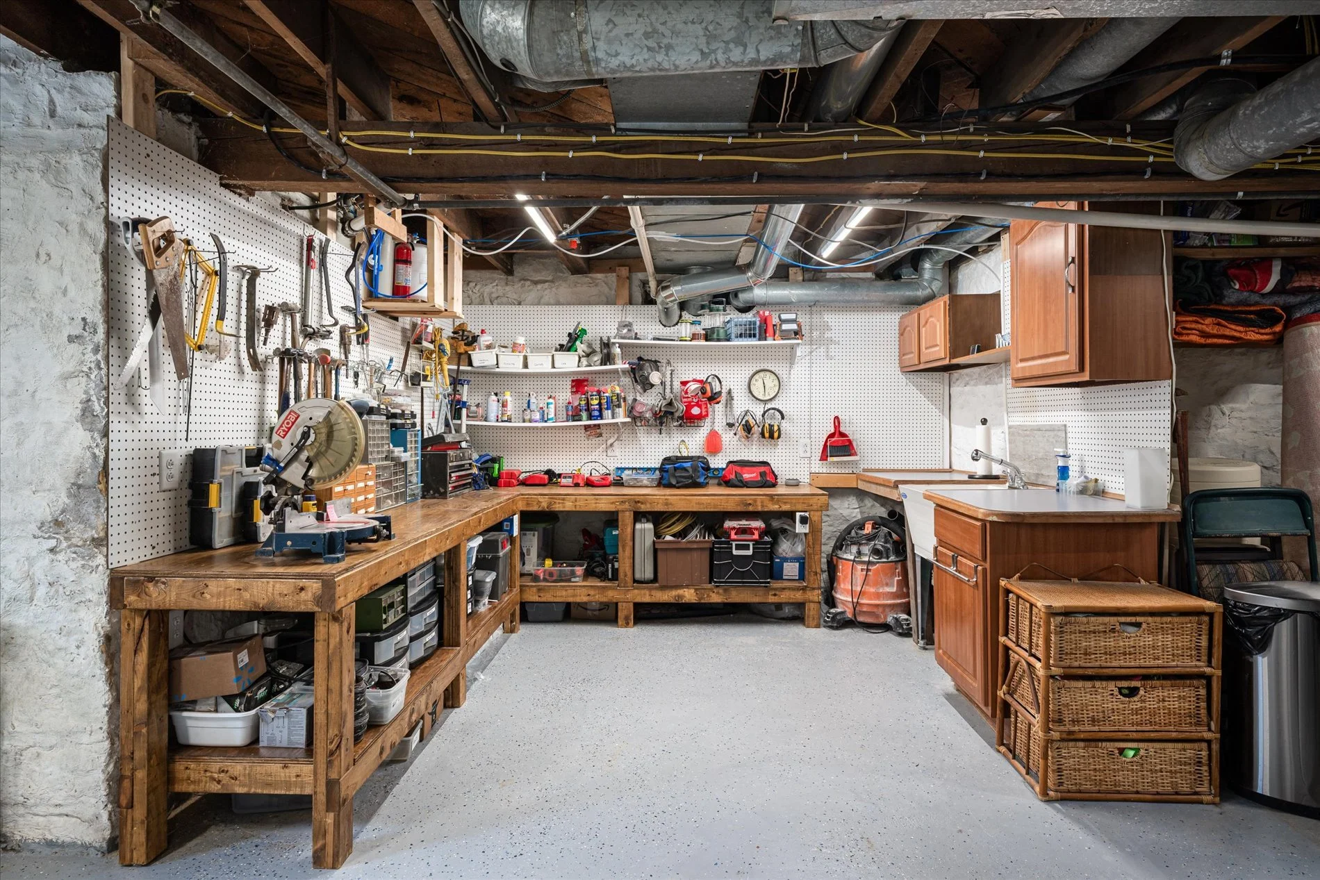 19-316 N E Ave Viroqua--13.jpg