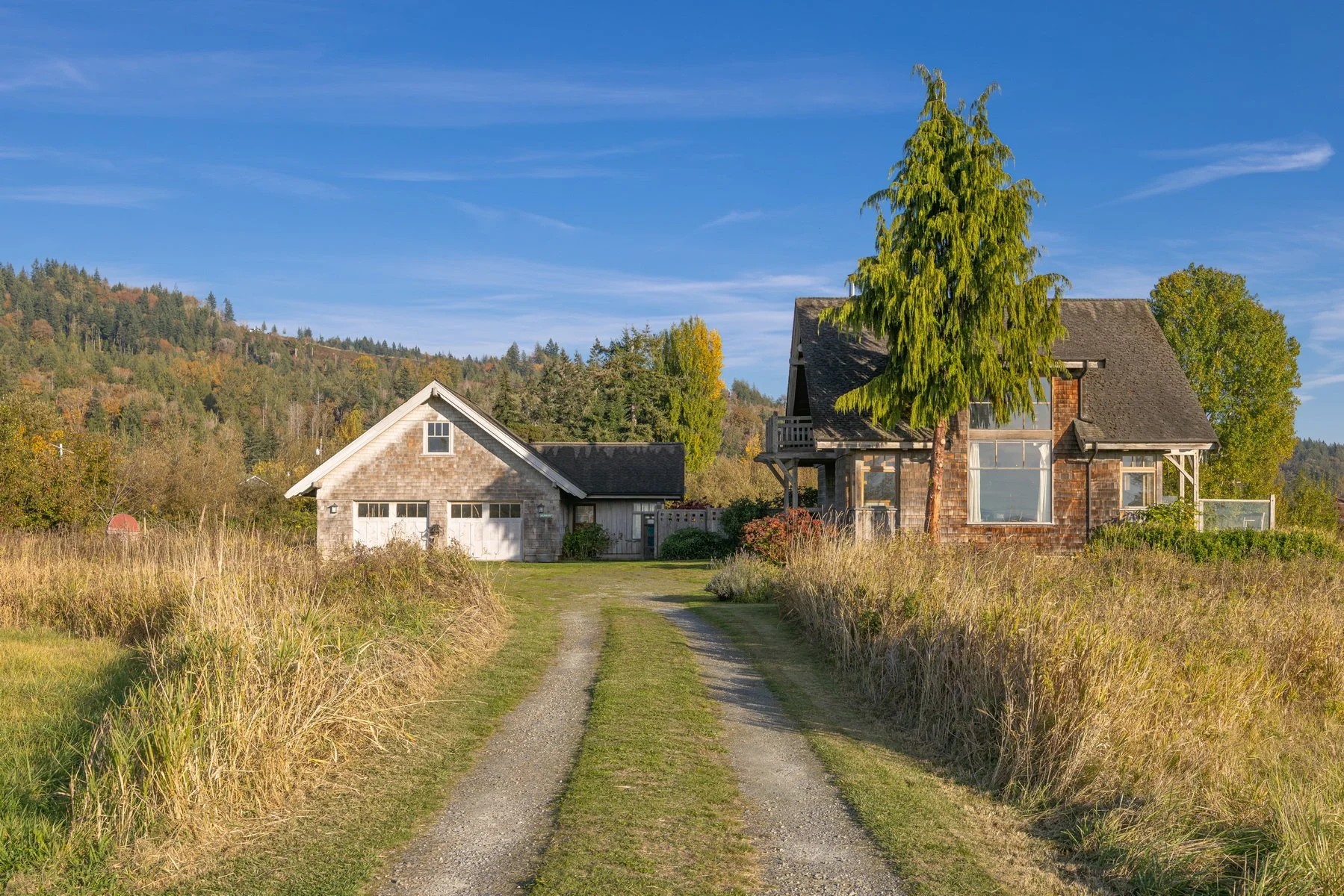 012_3725_Chuckanut_Dr_Alana_Mey.jpg