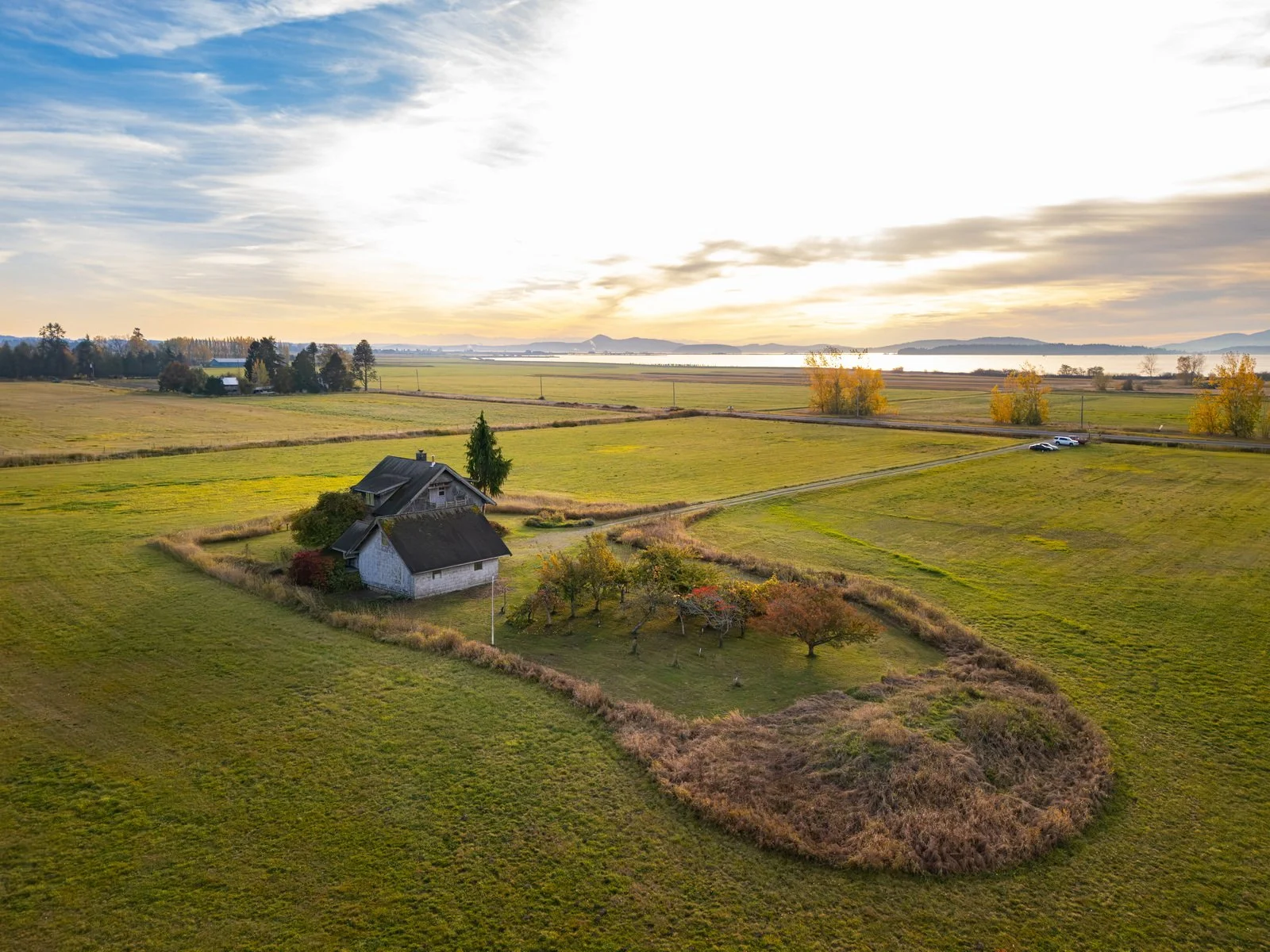 026_3725_Chuckanut_Dr_AERIAL_Alana_Mey.jpg