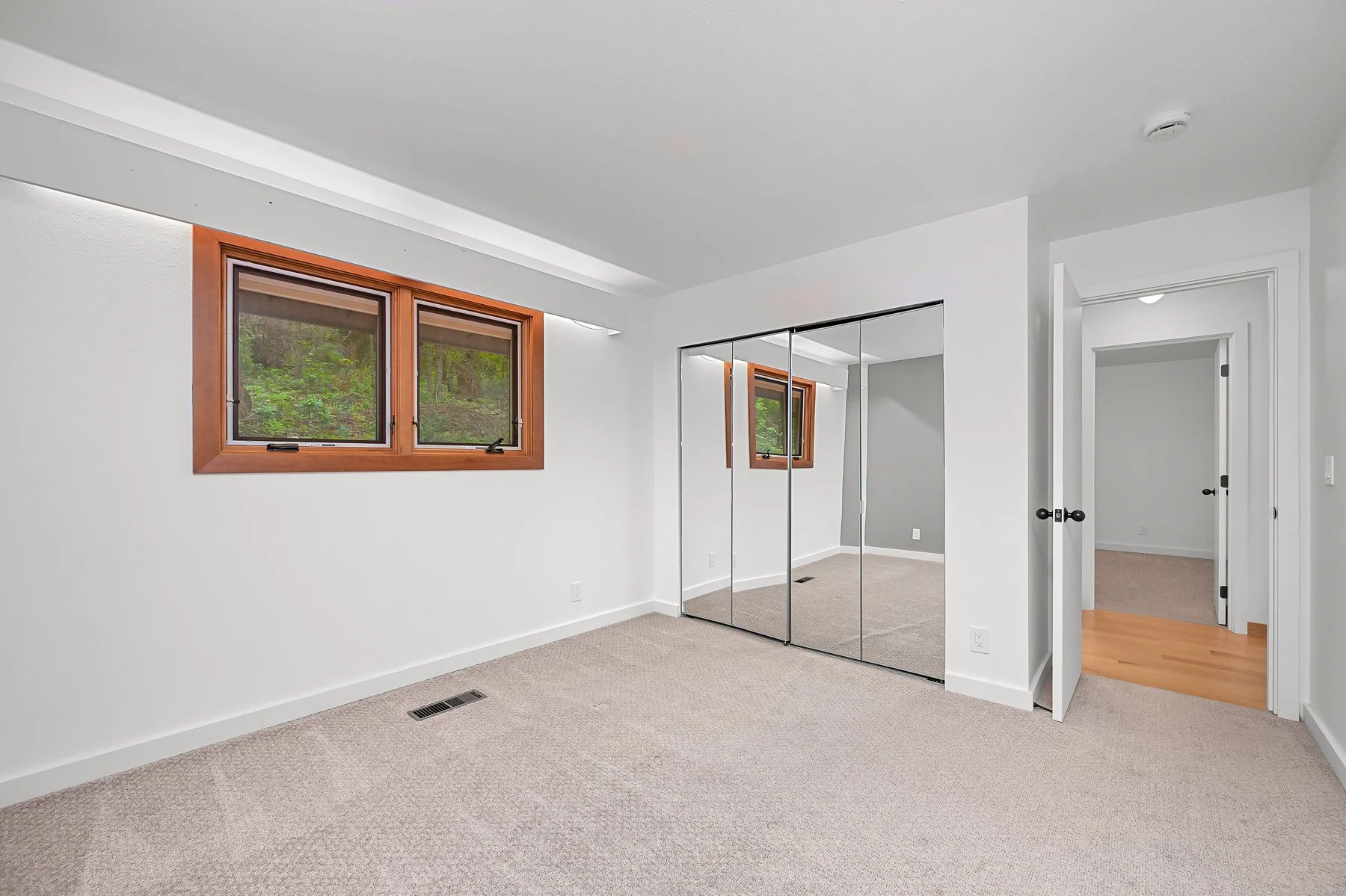 601 Willow Rd, Bellingham, WA 98225, Edgemoor home for sale by Alana Mey, Bellingham Real Estate Agent