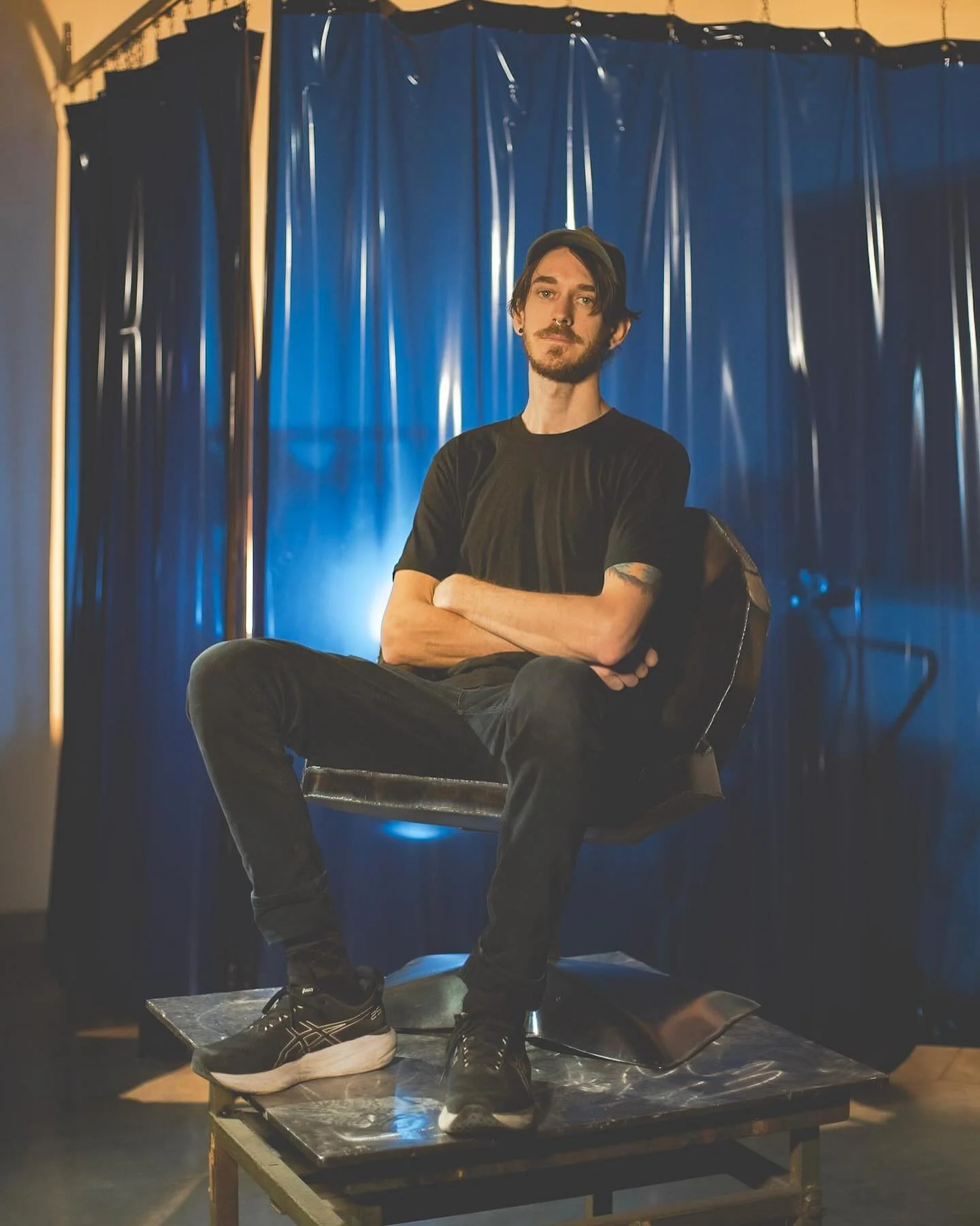 Tilt
.
From the Spatial Recognition series;
Tilt is part of a series of artifacts which, through movement and curious aesthetics invite people to engage more deeply with the world around them.
More sculptural than practical, it tilts in two axis, and