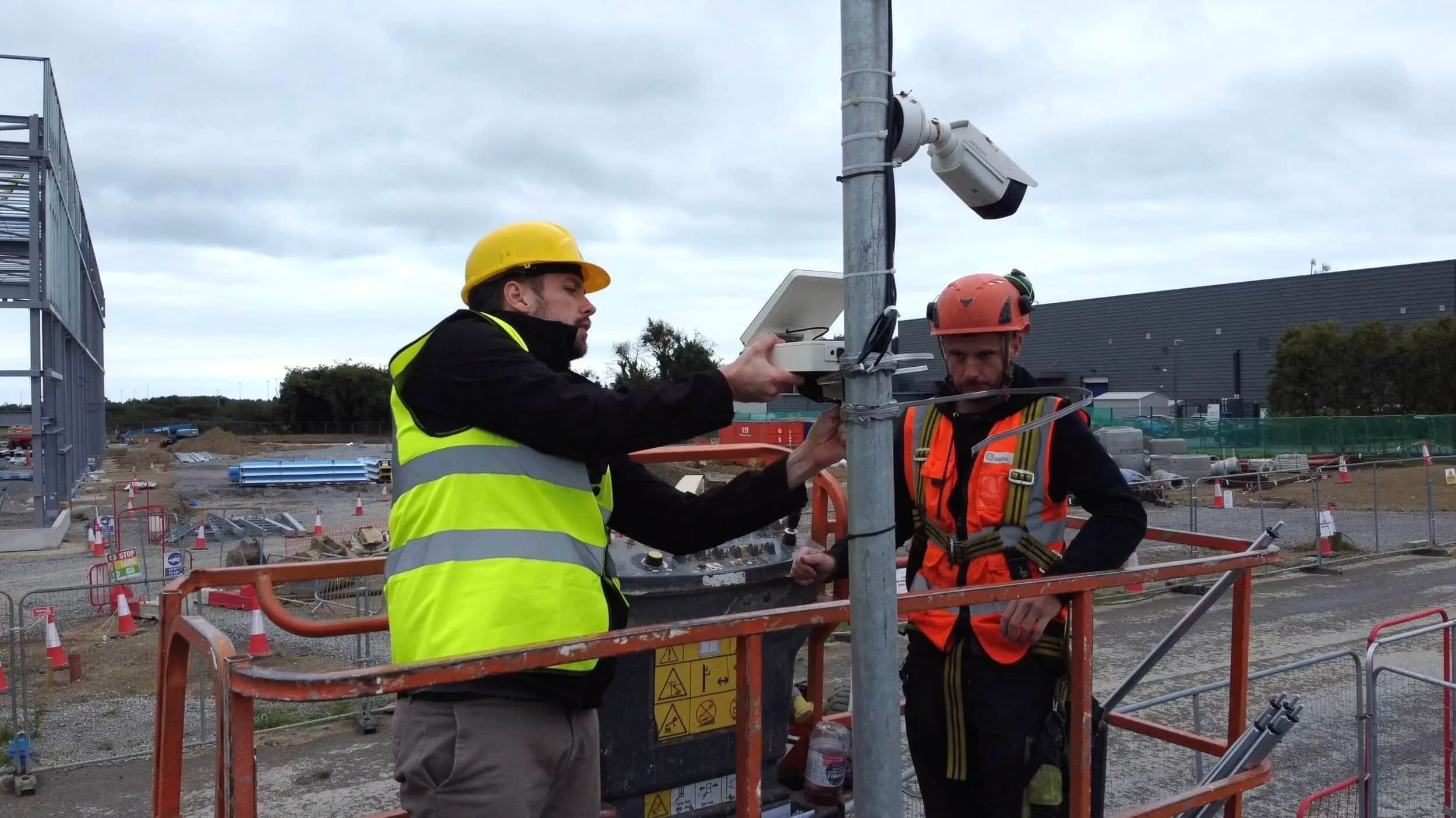 Scaling Visual installing timelapse system at PCI Stamullen