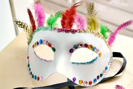 Mask Decorating