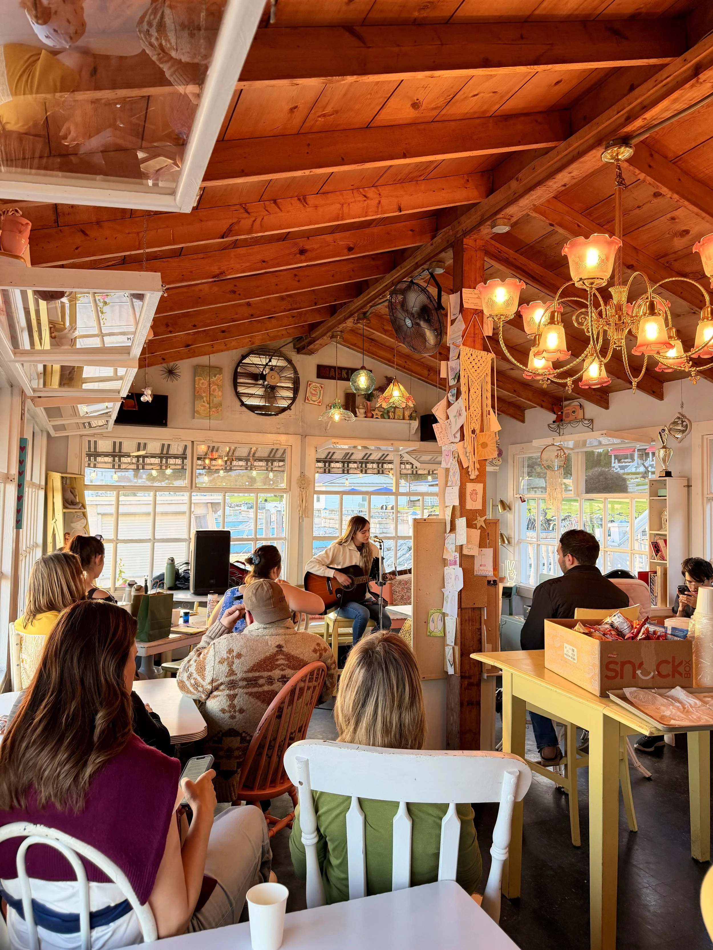 Open Mic Night (with Mackinac Arts Council)