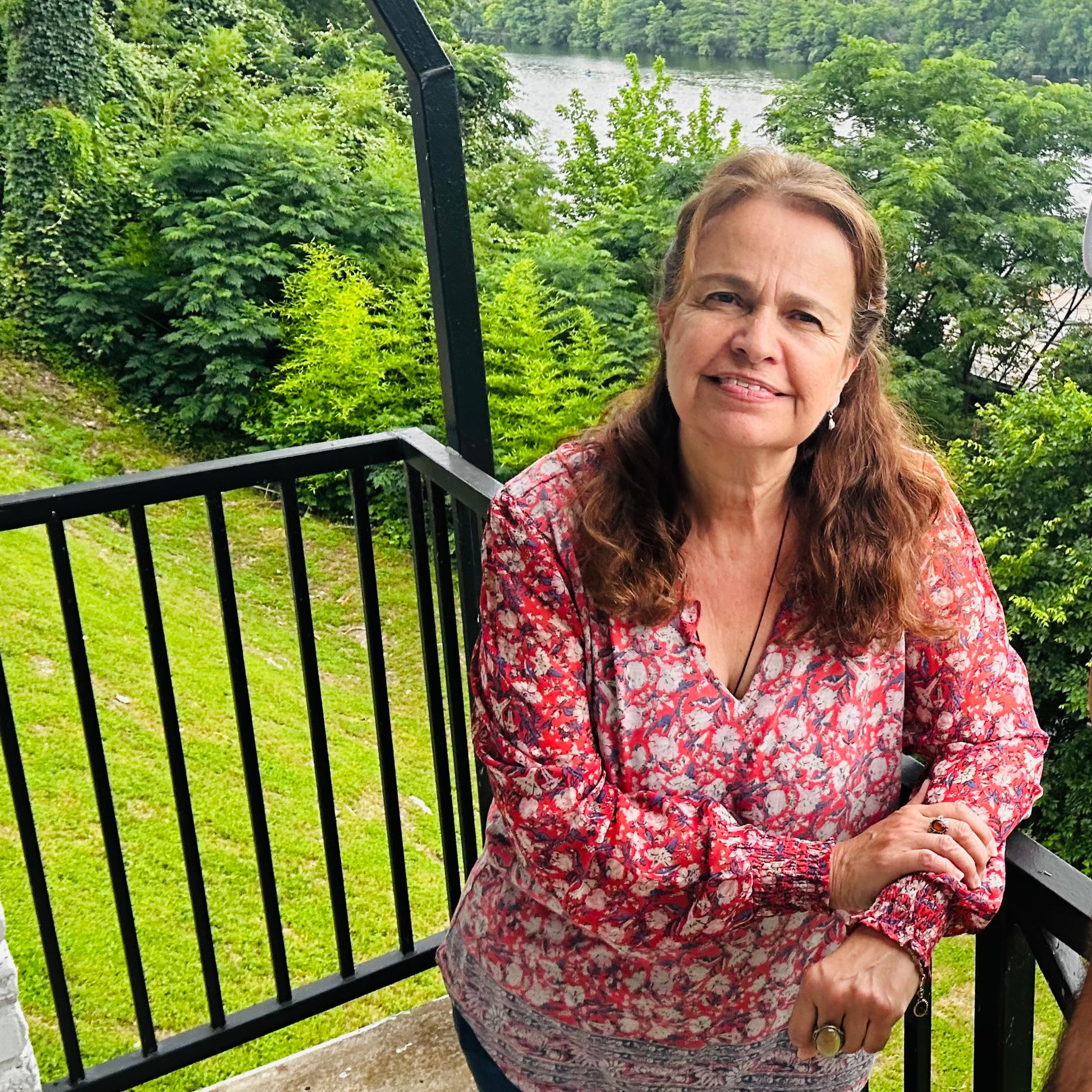 kukumi-montessori-guide-marta-arizpe