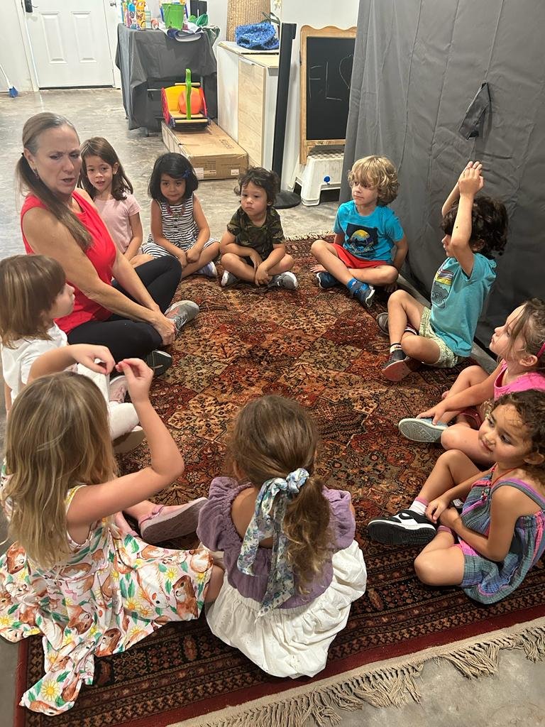 Montessori School Programs with Spanish Immersion in Austin, Texas | Kukumi Montessori | Ages 3 years - 9 years