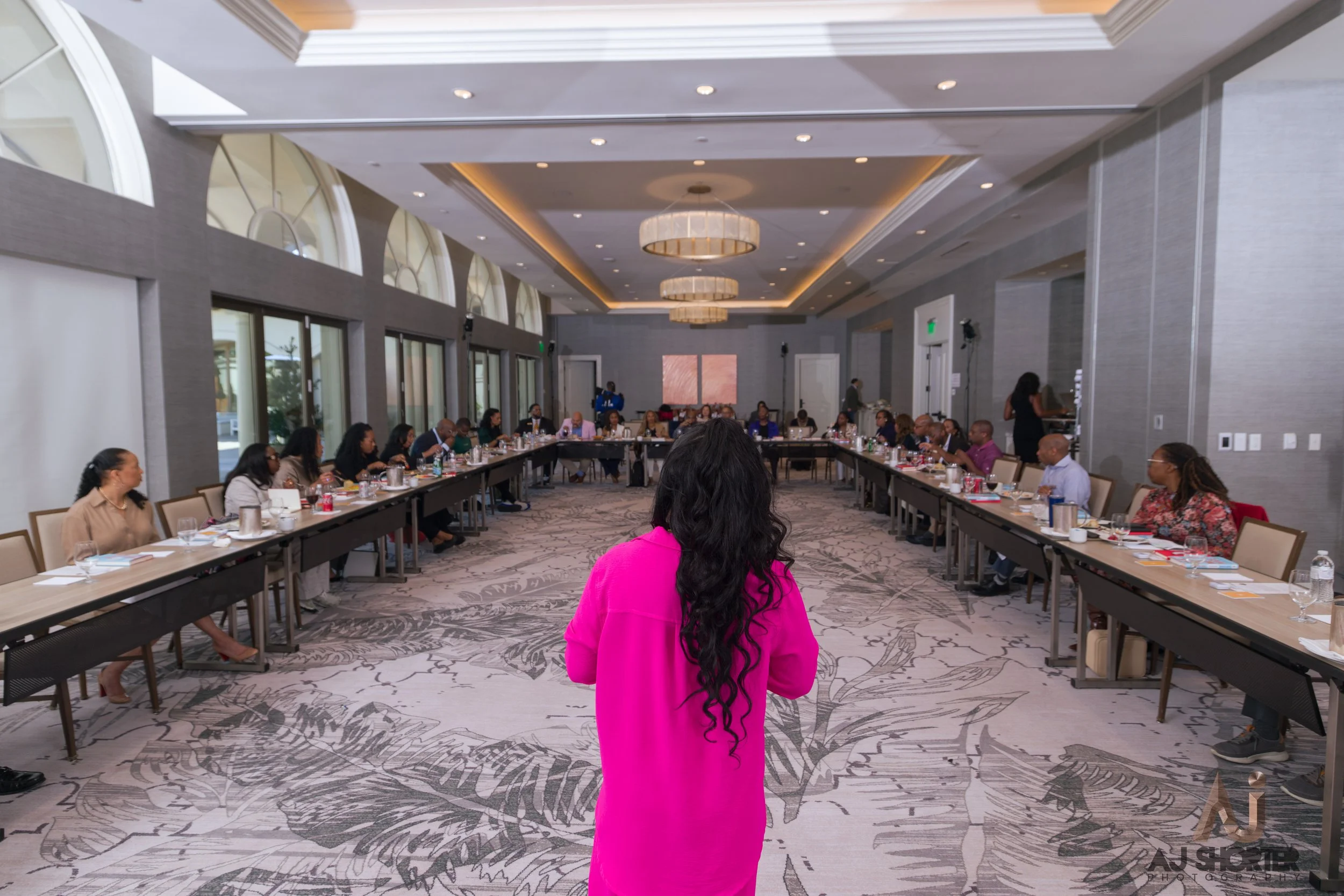 Lead Reviews With Trust: A Seven Trust Languages Mini Guide for Managers