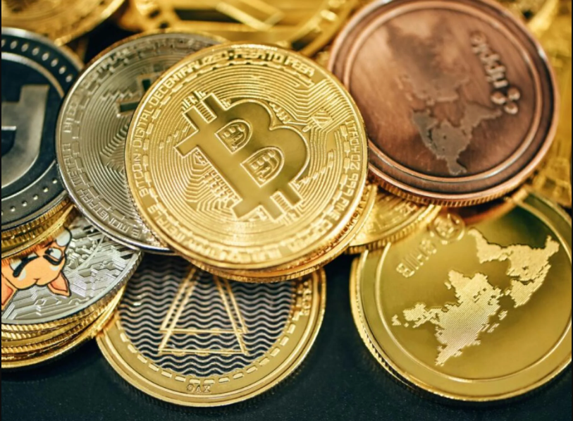 Peter Schiff Promotes His Bitcoin NFTs Amid Apex Crypto's Move Past $81K: 'There's 21 Million BTC But Only 50 Golden Triumph Ordinals'