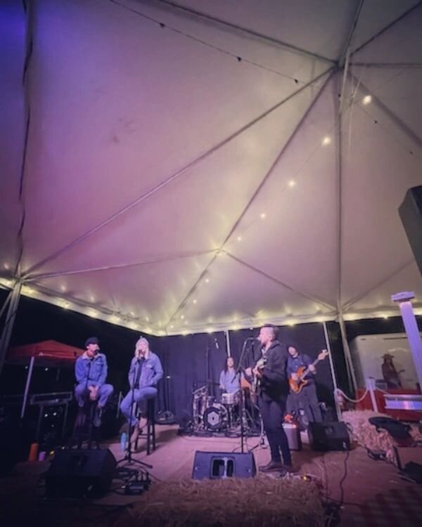 @liveoakfest - we had a large amount of fun. Thanks for being such a conduit for community and creativity. 

Big love to @kcbxfm and the folks at @goodmedicinepresents 🖤