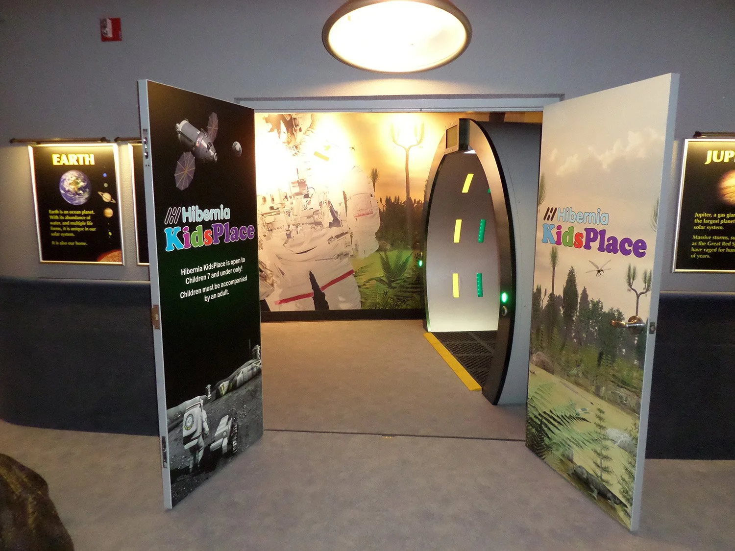 Kid's+Place+Exhibit+Entrance-2.jpg