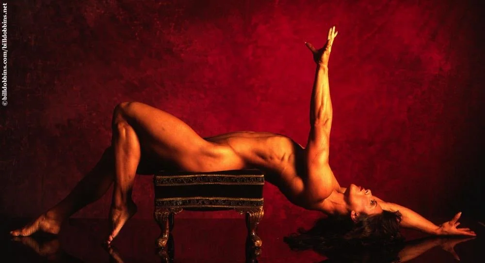 Power & Sizzle Feature
FLEX Magazine