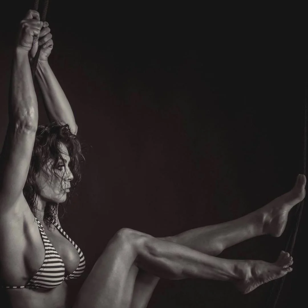 Sharon-Bruneau-Feet-4801501.jpg