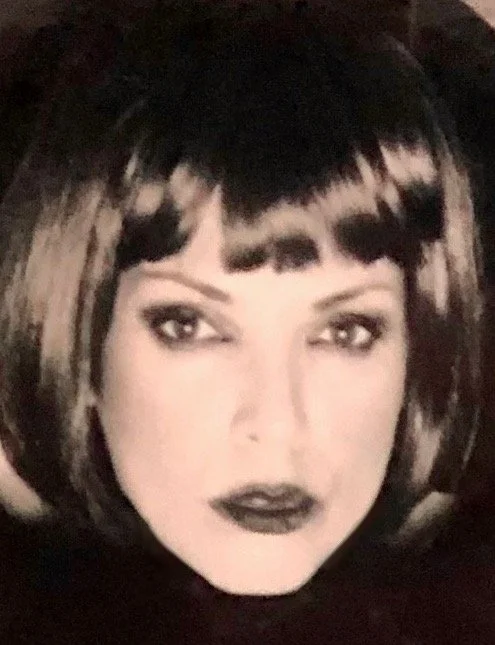 Honoured and so much fun to work with Celebrity Artist/Photographer/Socialite; Christina De Musee.
Christina's works range in price from $1,500 - $30,000 from smaller intimate pieces to the grandiose billboard-sized painting. She has attracted such c