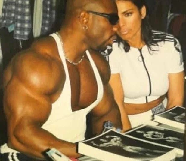 Grand Champion Flex Wheeler and I working together at the
Weider booth and Perfetto Sports Wear 
FIBO - Essen, Germany