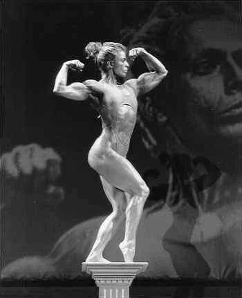 Featured Guest Poser at the 1992 Emerald Cup Bodybuilding Classics
Performing my "Gold Routine" on my "Gold Pedestal" 