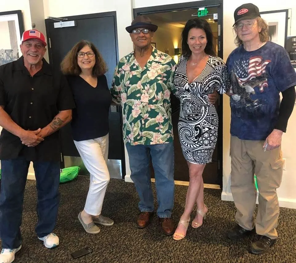 Bill Dobbins Muscle Beach Hall of Fame Induction Celebration, 2021.
Old School in the house:
Bruce Cardenas, Journalist Ruth Silverman, Champion Bodybuilder/Stuntman/Fight Choreographer AND the man that doubled Lou Ferrigno in the Incredible Hulk TV 
