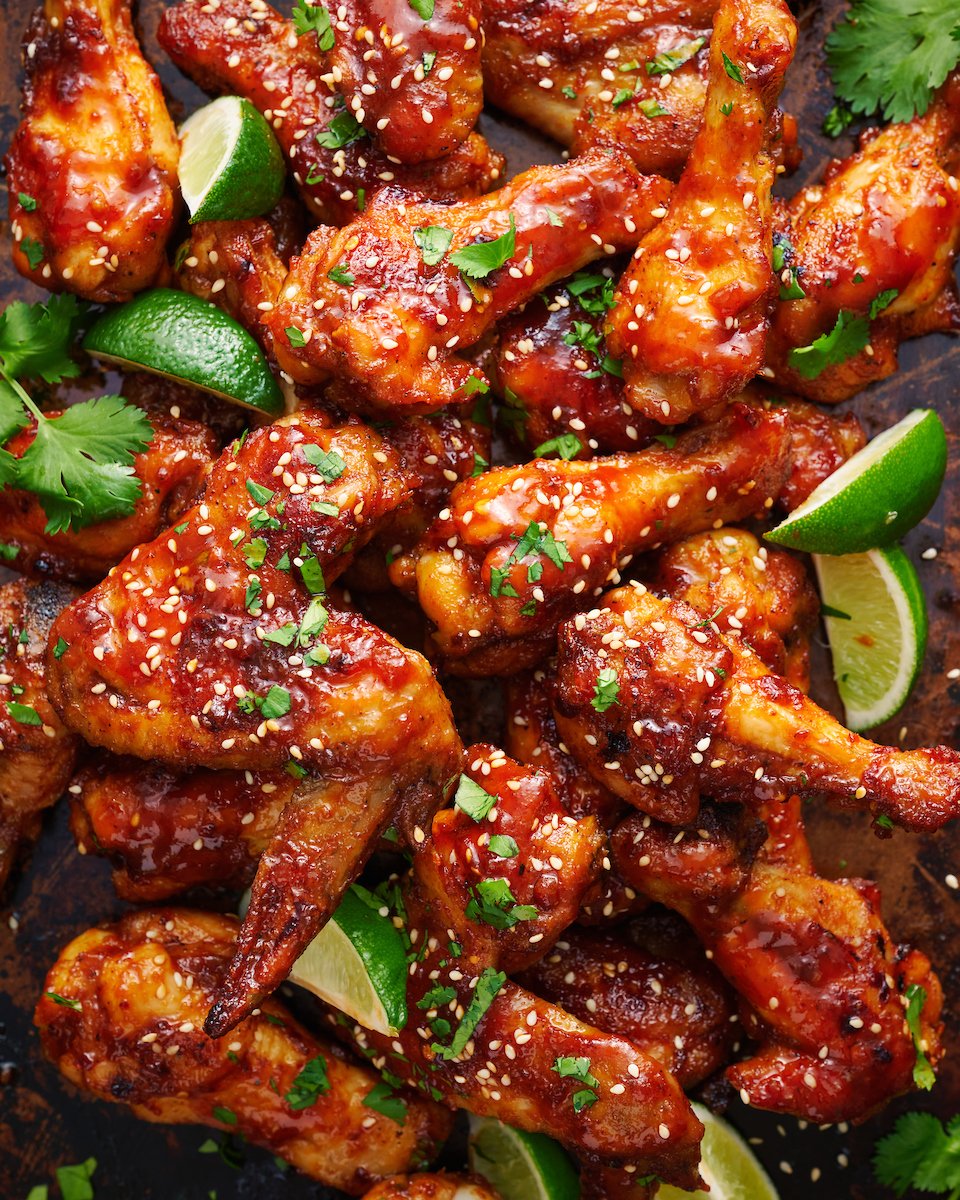 Sweet-and-Spicy-Sriracha-Chicken-Wings-0-6.jpeg
