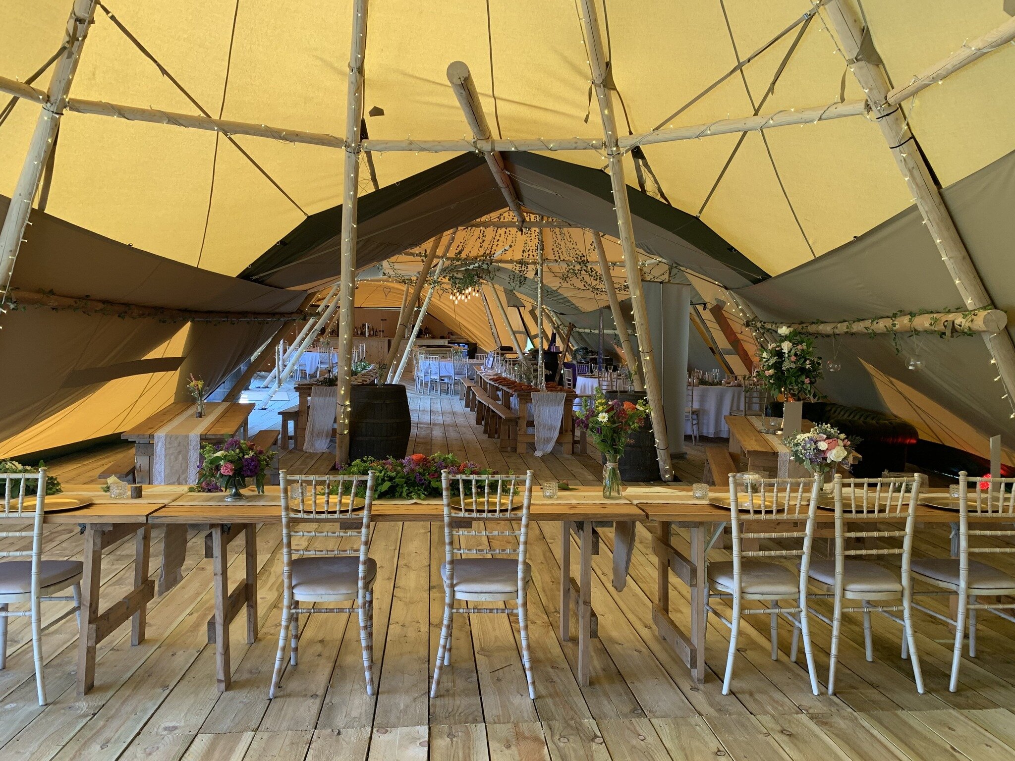 Wondering how many people can you have at your wedding?
Our Tipis can seat up to 150 guests.

Want to come and see the Tipis in person?
We will be announcing our open day very soon. Watch this space!

#tipis #tipiwedding #tipiweddingvenue #shropshire