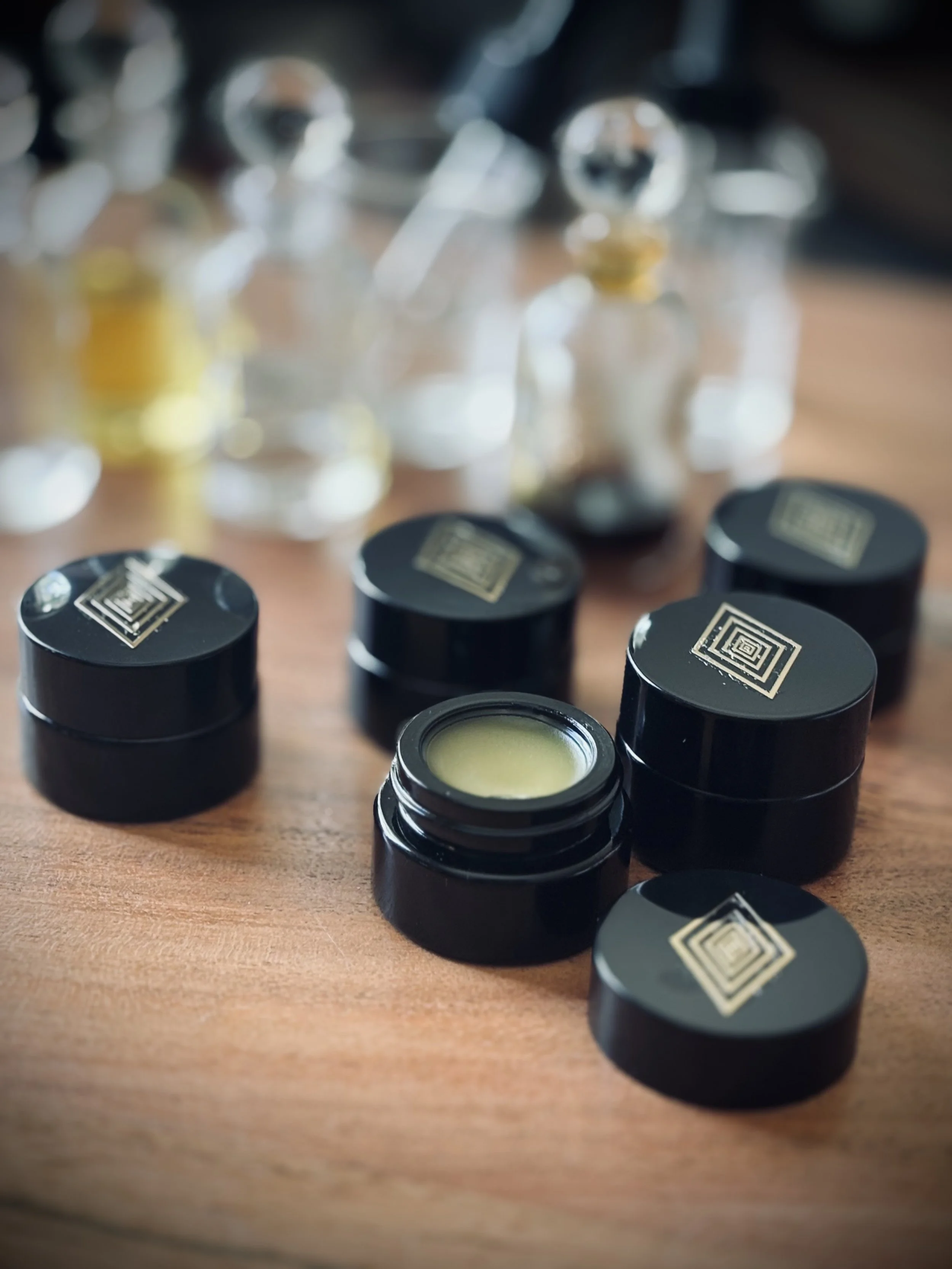 solid perfume2.jpg