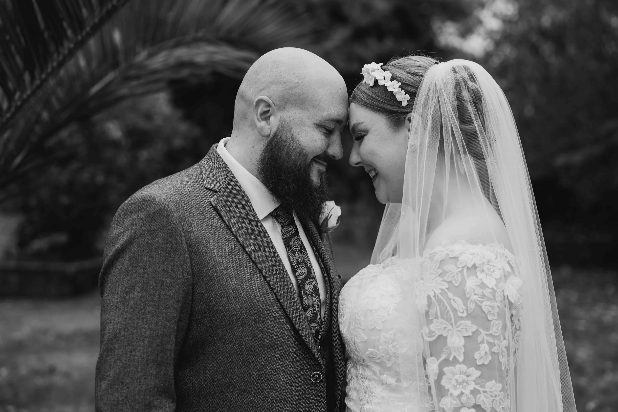 Vicky and Jordan Sneak Peek-71.jpeg