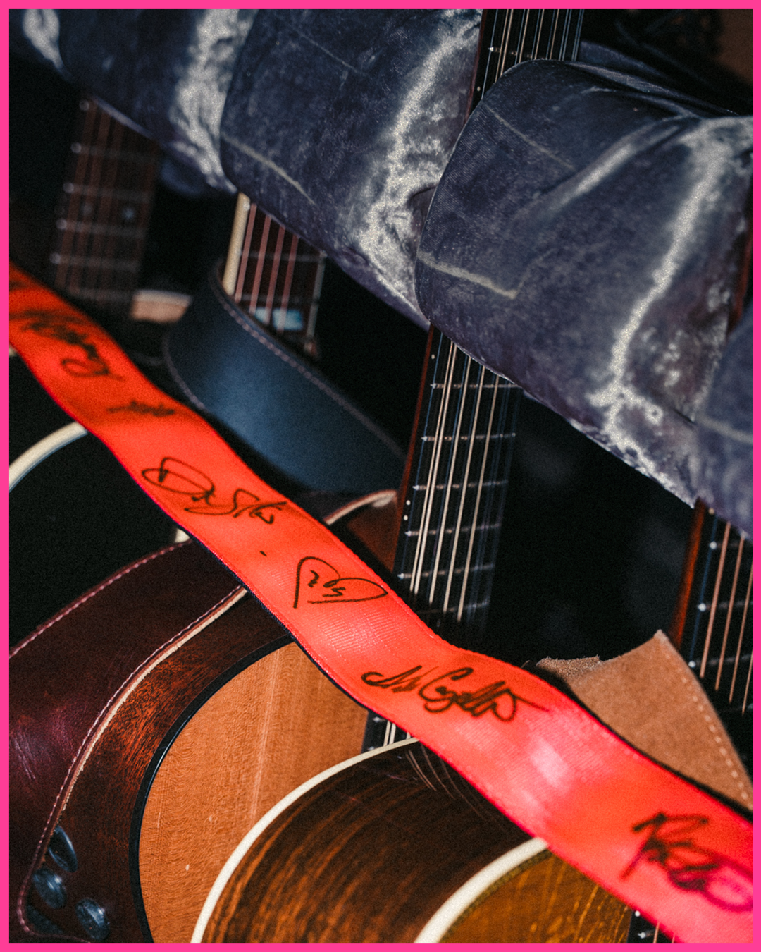 Guitar Strap.png