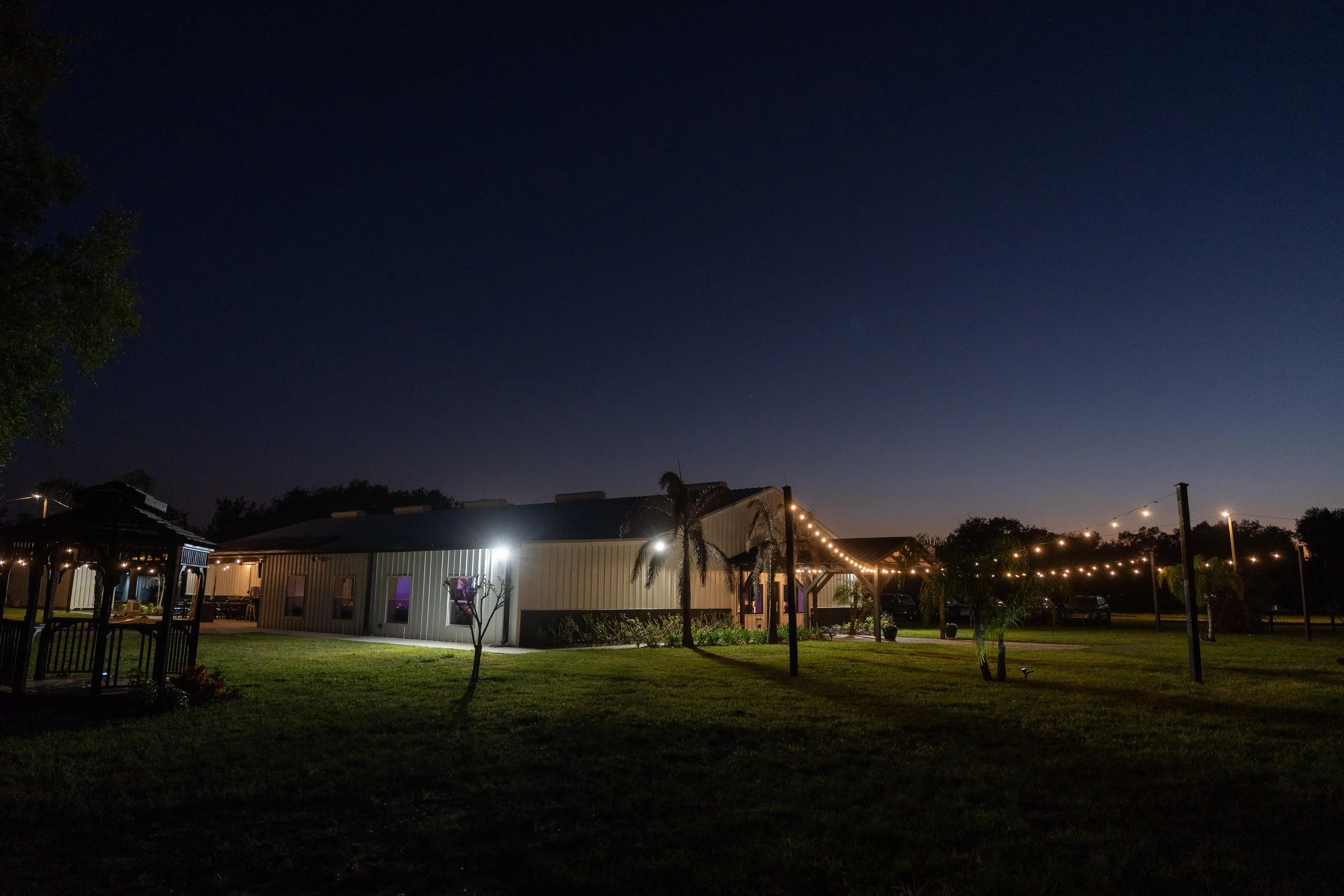 Jose_Hoyos_Photography_Joseph_Andrenika_Origins_Ranch_Plant_City_Wedding-161.jpg