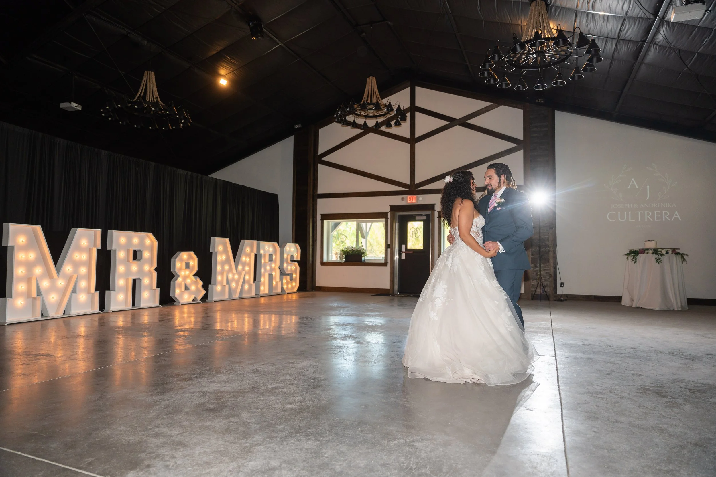 Jose_Hoyos_Photography_Joseph_Andrenika_Origins_Ranch_Plant_City_Wedding-125.jpg