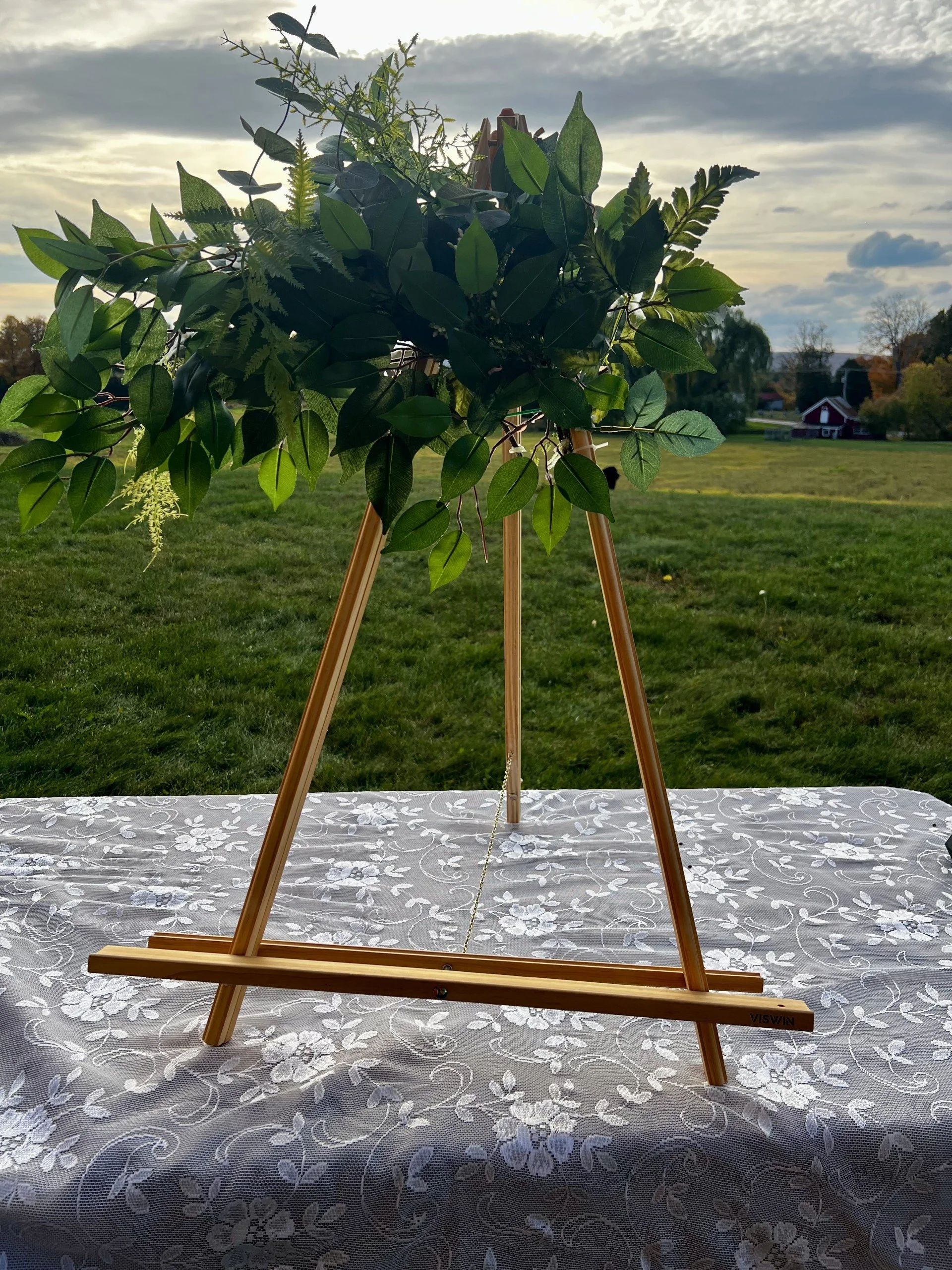 Tabletop Easel with Greenery