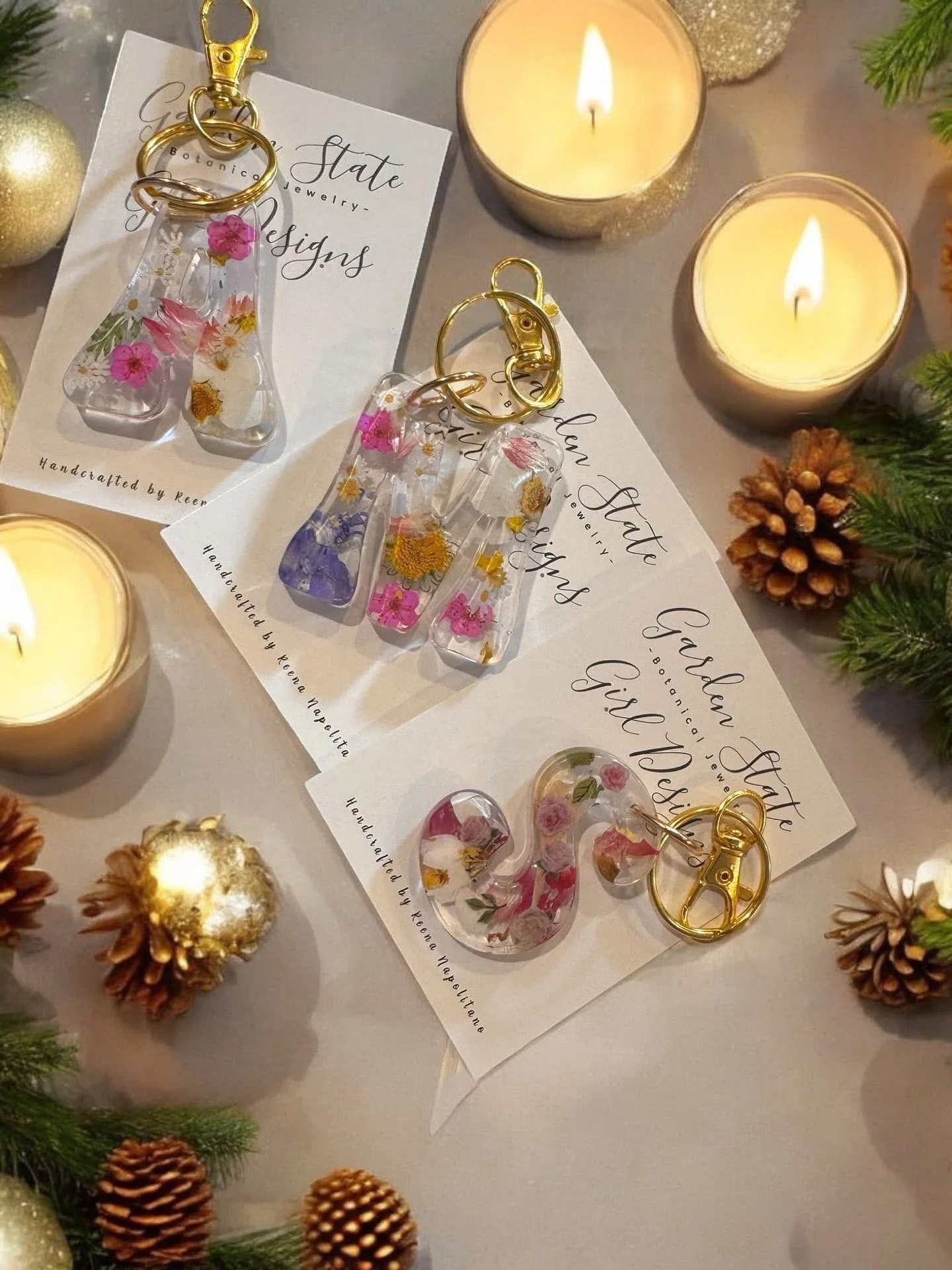 ✨ Join Me at Winter Village at the Red Mill! ✨
Clinton, NJ &bull; This Friday &amp; Saturday with @marketspacevendorevents ! 

🍁I&rsquo;m so excited to be popping up at one of the most magical holiday markets in New Jersey &mdash; Winter Village at 