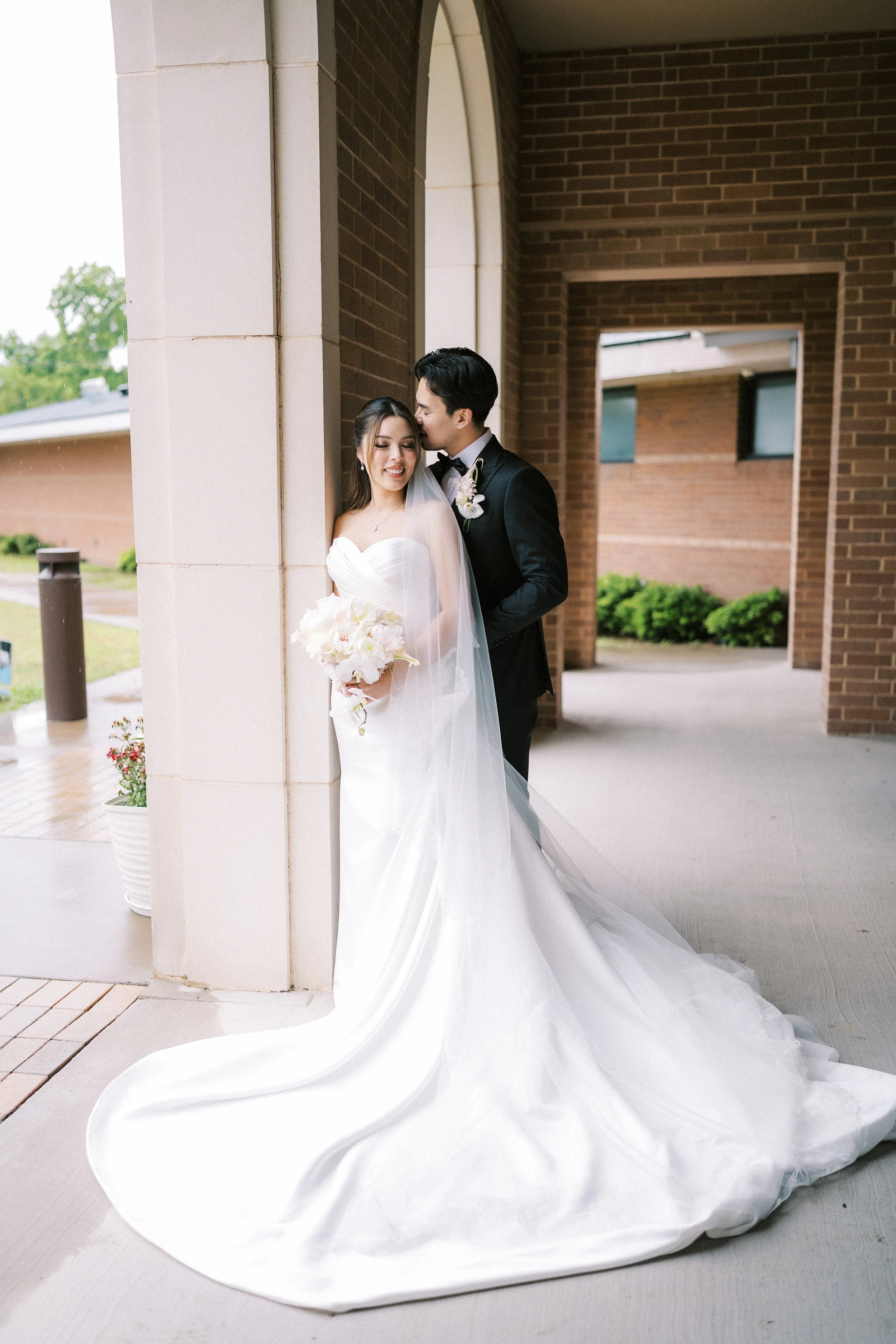 Dallas Wedding Photographer | Chateau Joli Venue Wedding-3.jpg