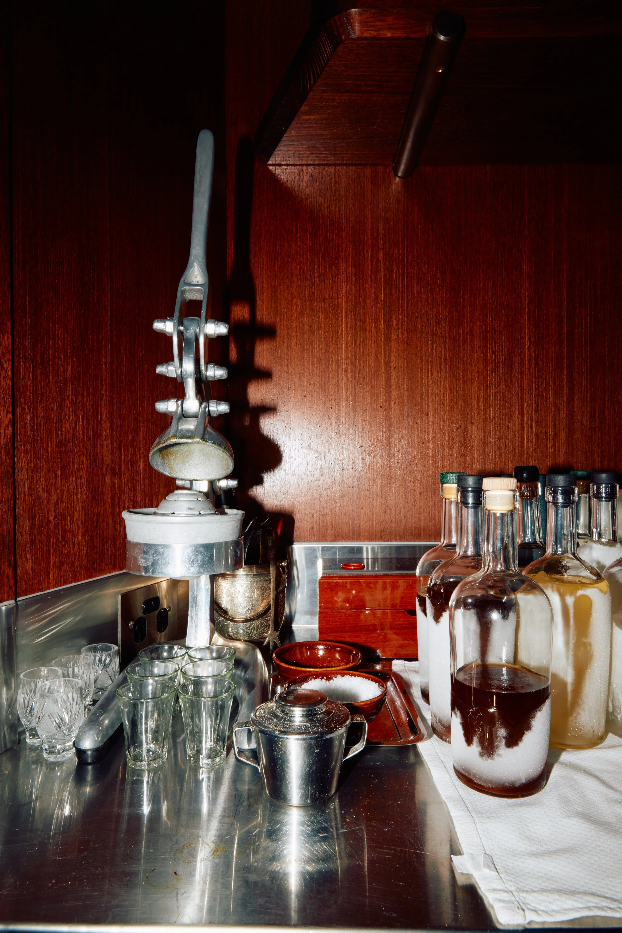 ApolloInn_lr 6.jpg